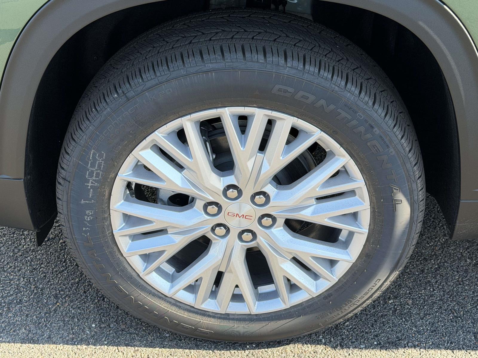 New 2027 GMC Acadia Sedan