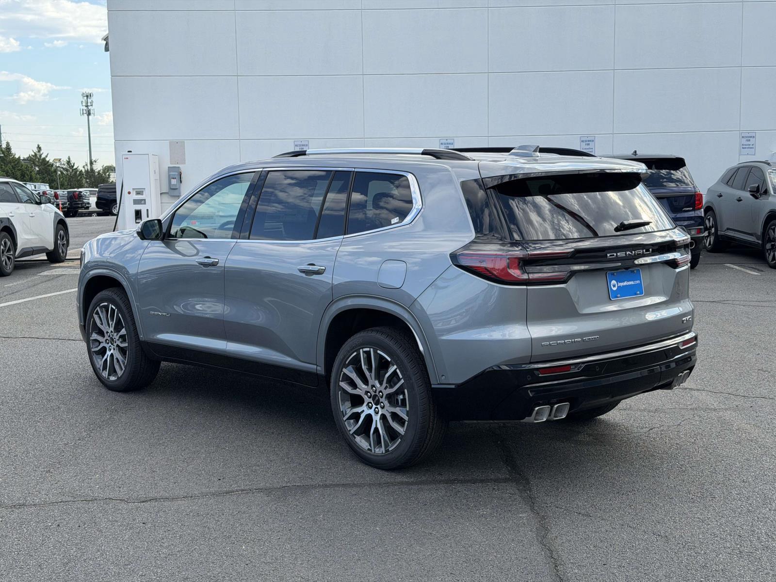 New 2027 GMC Acadia Sedan