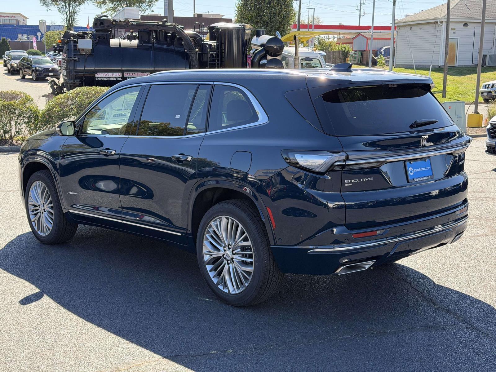New 2027 Buick Enclave SUV