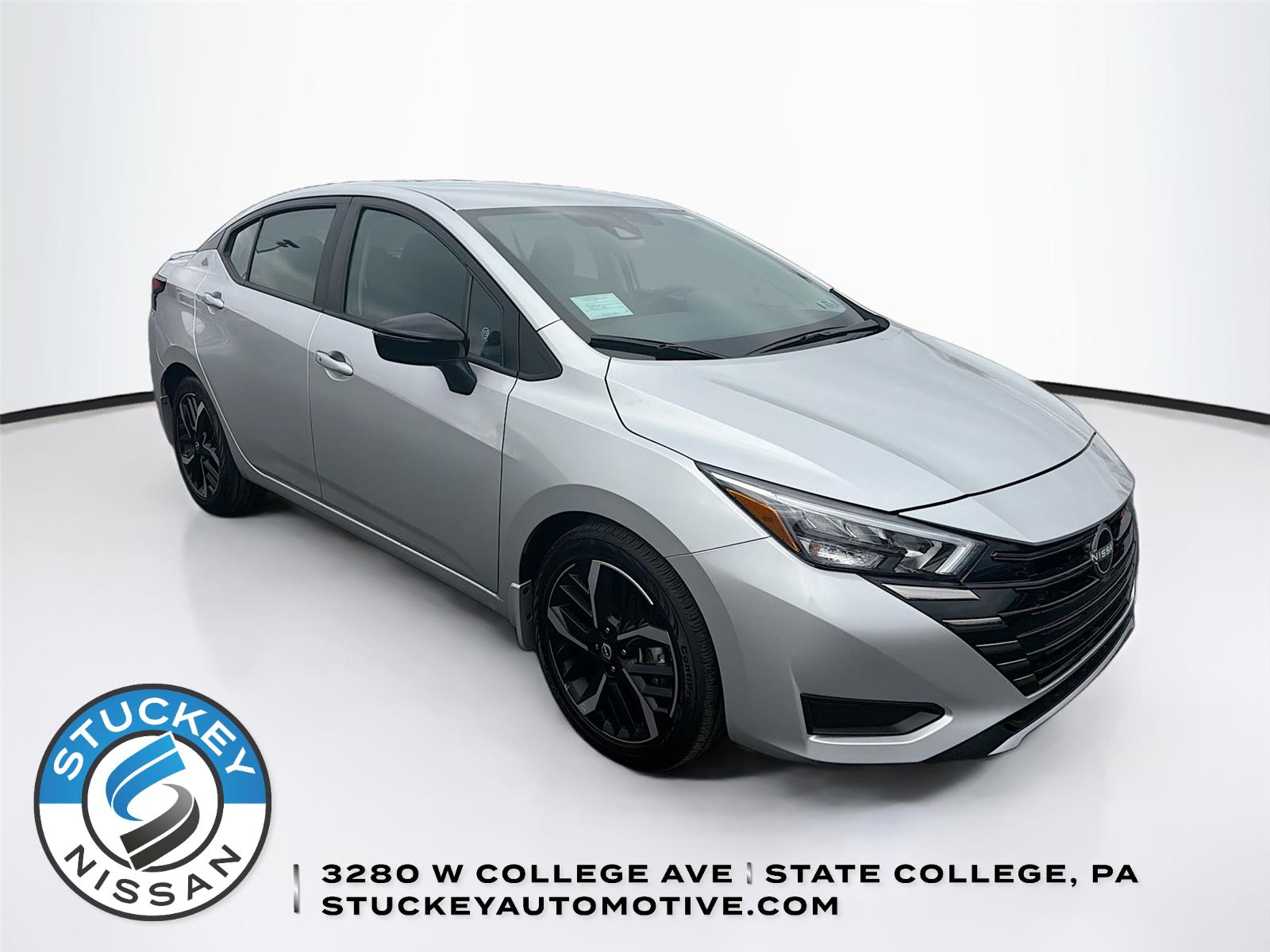 2025 Nissan Versa SR FWD