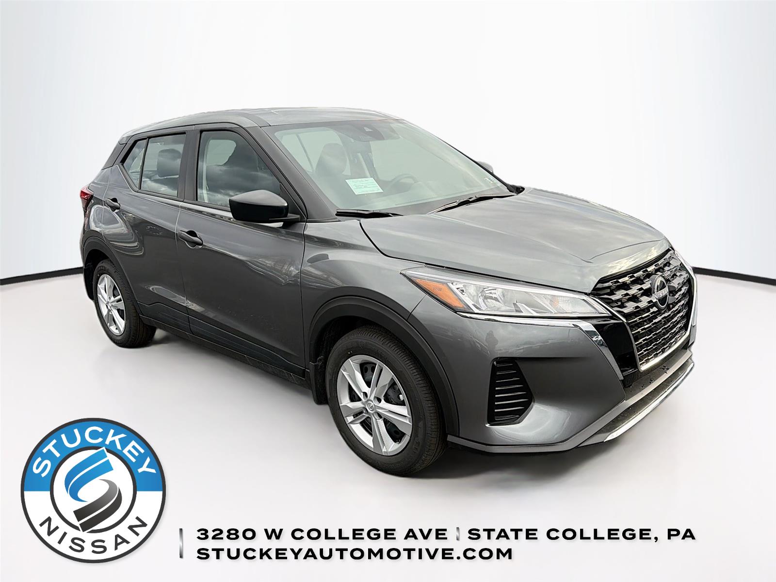 2025 Nissan Kicks Play S FWD