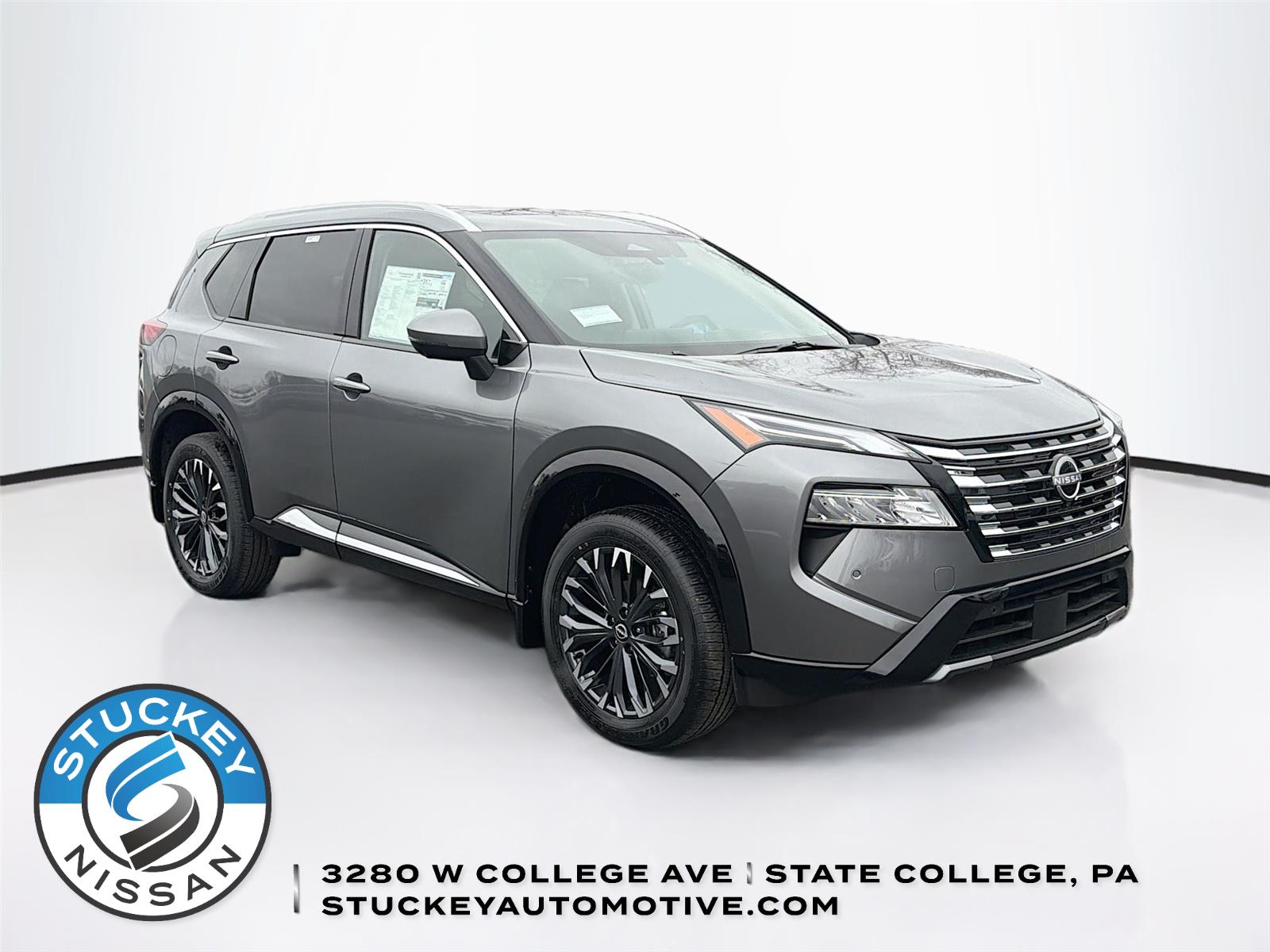 Gray (Gun Metallic) 2026 Nissan Rogue Platinum AWD SUV / Crossover All-Wheel Drive Continuously Variable Transmission