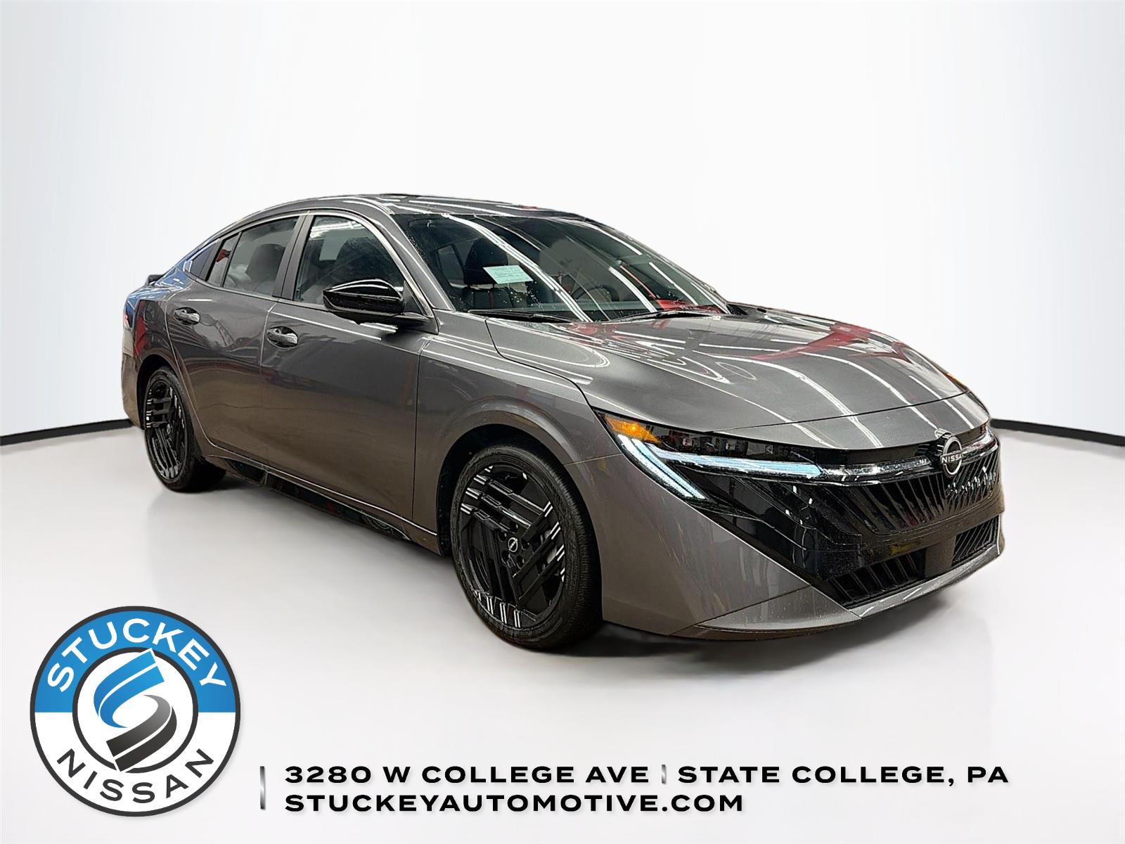 Gray (Gun Metallic) 2026 Nissan Sentra SR FWD Sedan Front-Wheel Drive Continuously Variable Transmission