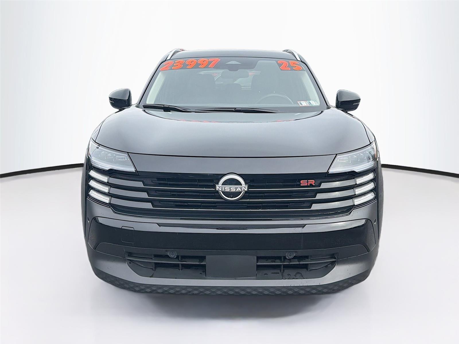 View vehicle photo 2