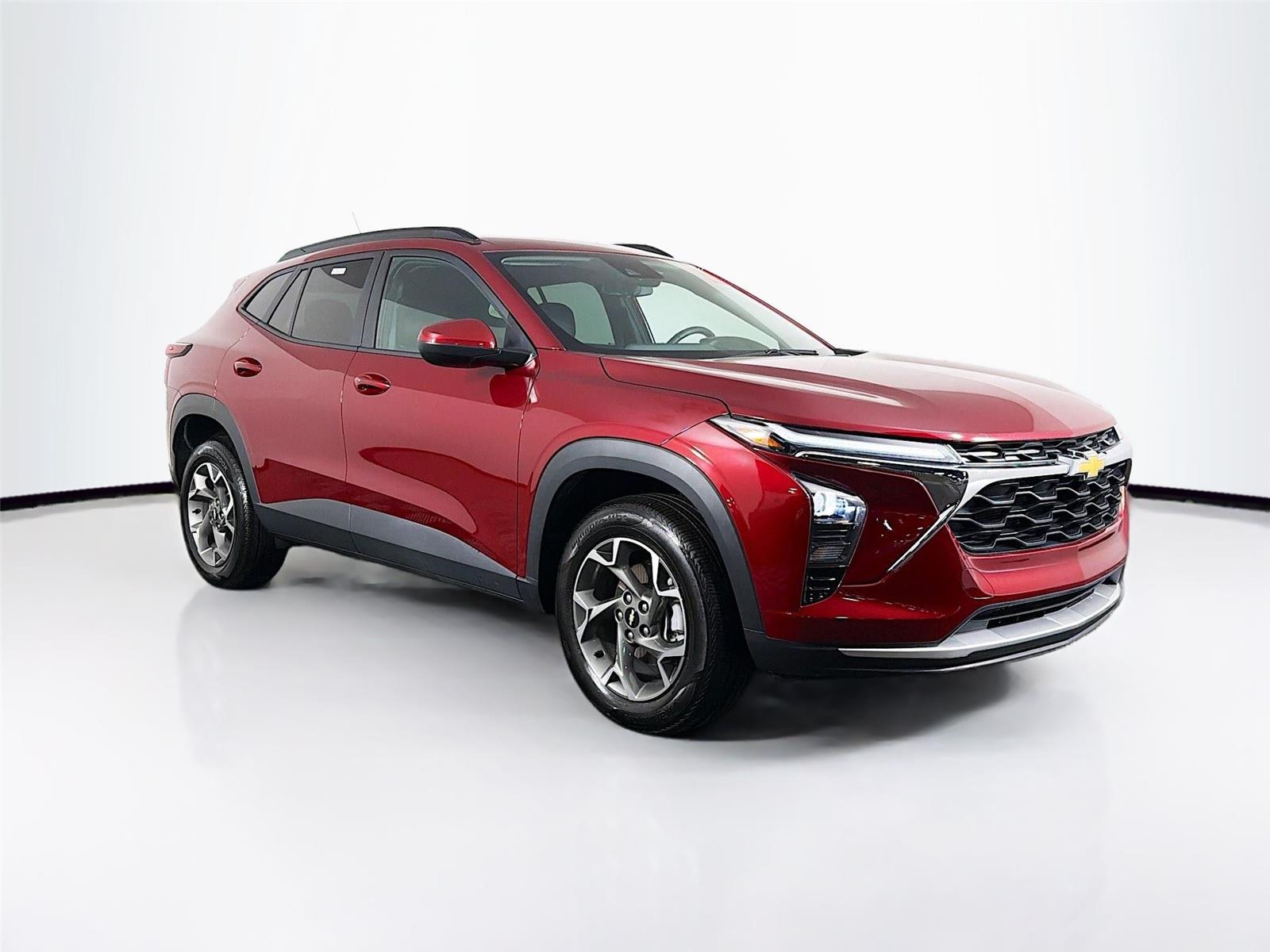 Red (Crimson Metallic) 2025 Chevrolet Trax LT FWD SUV / Crossover Front-Wheel Drive 6-Speed Automatic