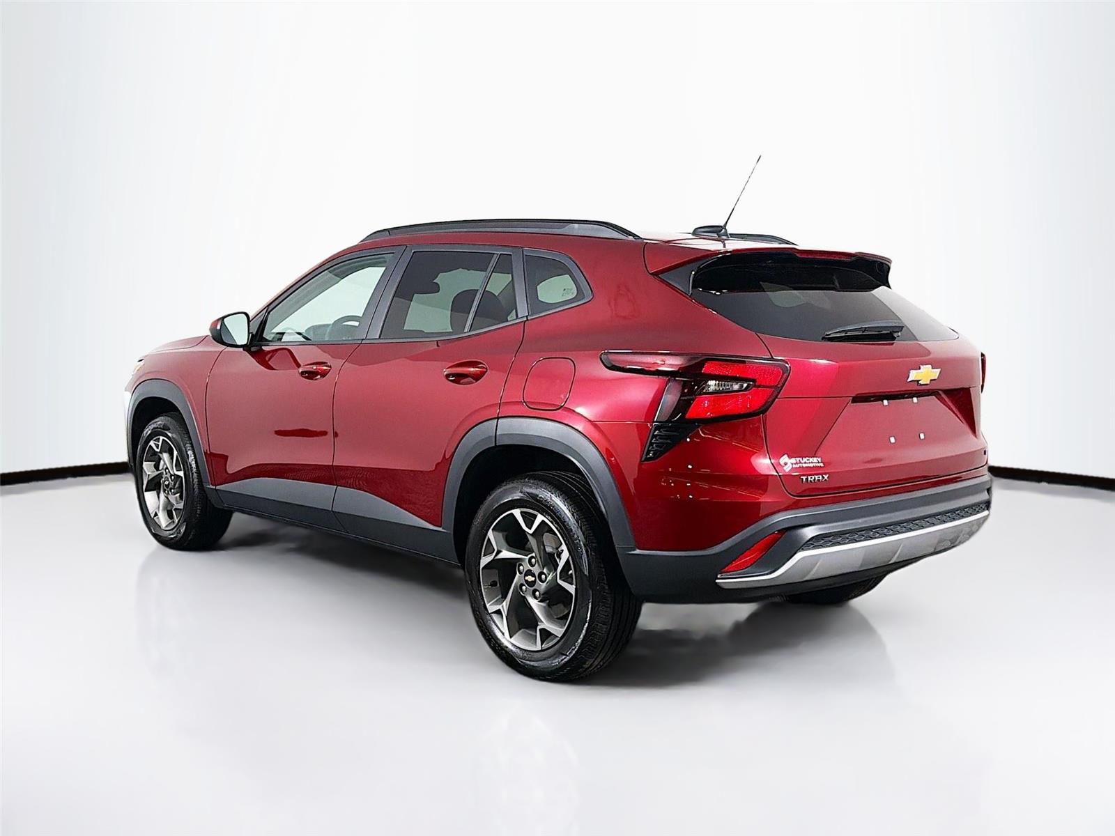 View vehicle photo 5