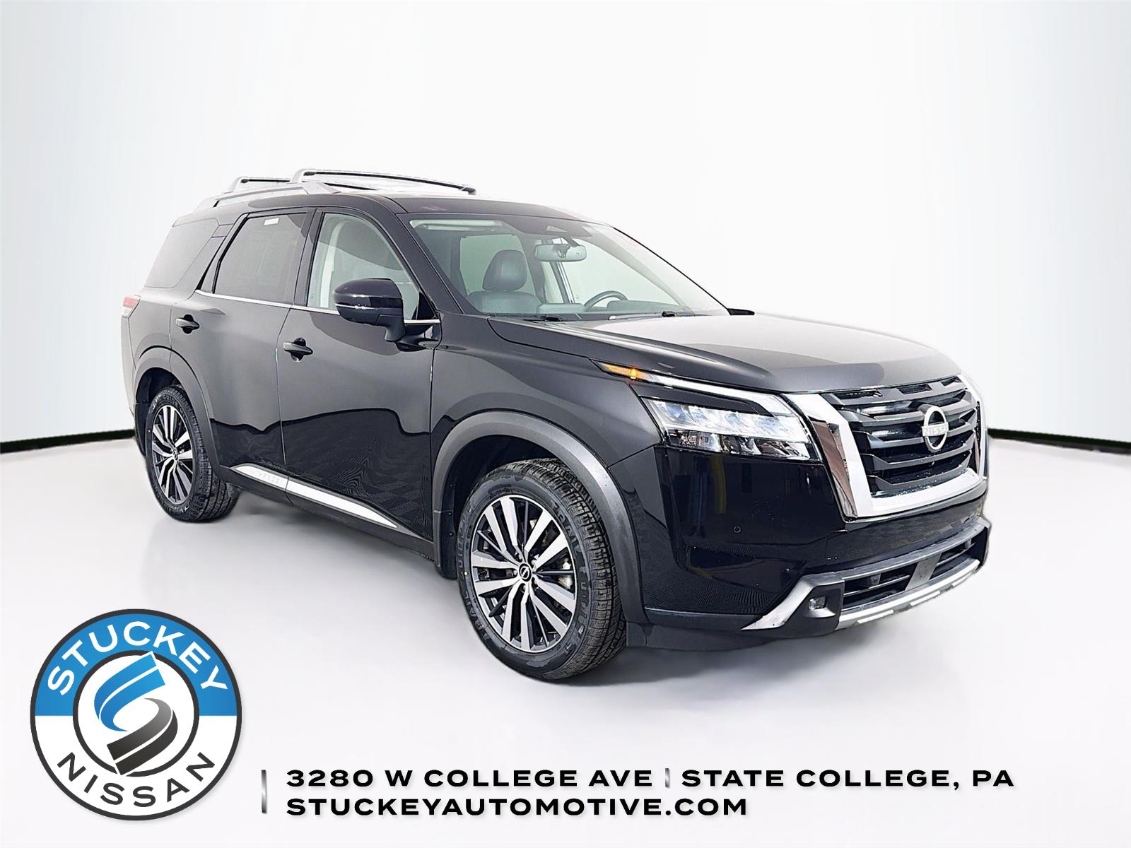 2022 Nissan Pathfinder Platinum 4WD