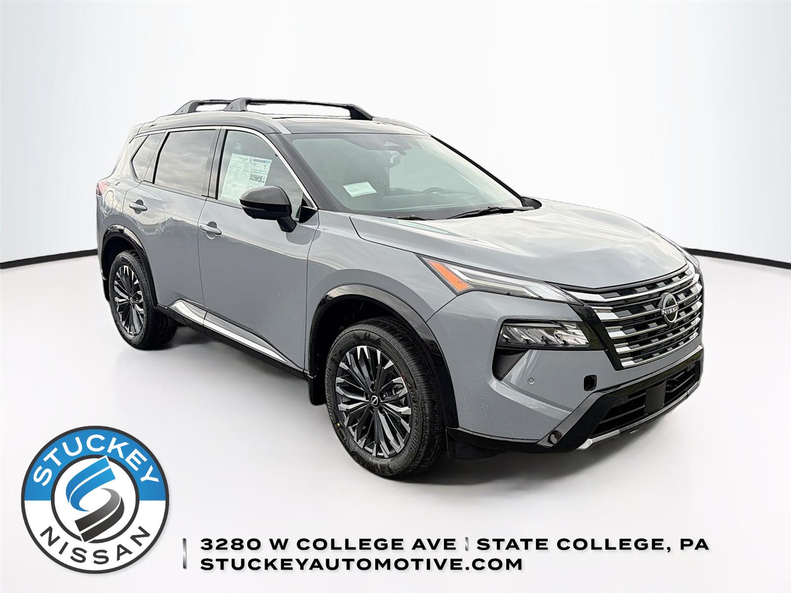 Boulder Gray Pearl/Super Black 2026 Nissan Rogue Platinum AWD SUV / Crossover All-Wheel Drive Continuously Variable Transmission