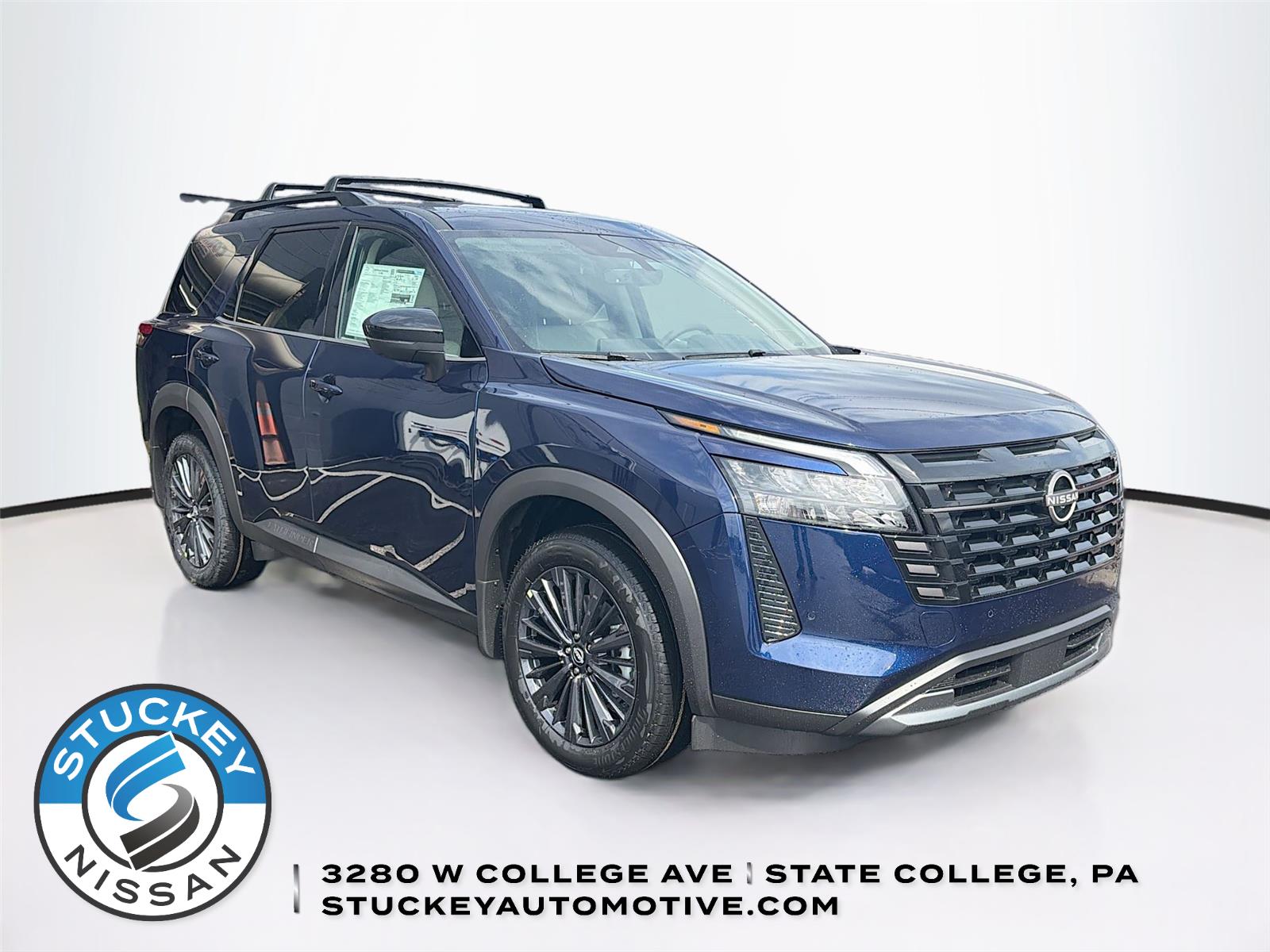 Deep Ocean Blue Pearl 2026 Nissan Pathfinder SL 4WD SUV / Crossover All-Wheel Drive Automatic