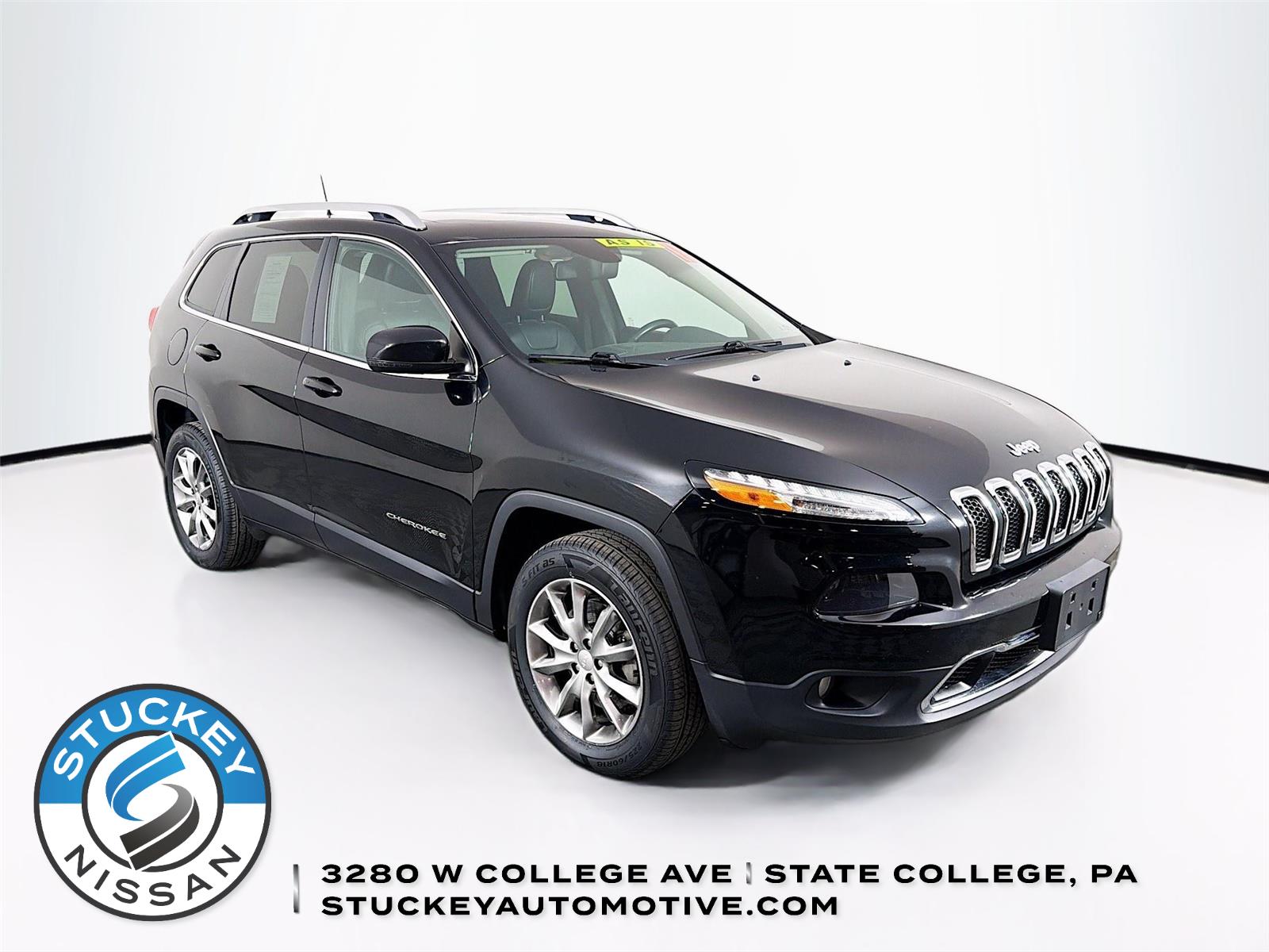 Diamond Black Crystal Pearlcoat 2018 Jeep Cherokee Limited 4WD SUV / Crossover Four-Wheel Drive 9-Speed Automatic