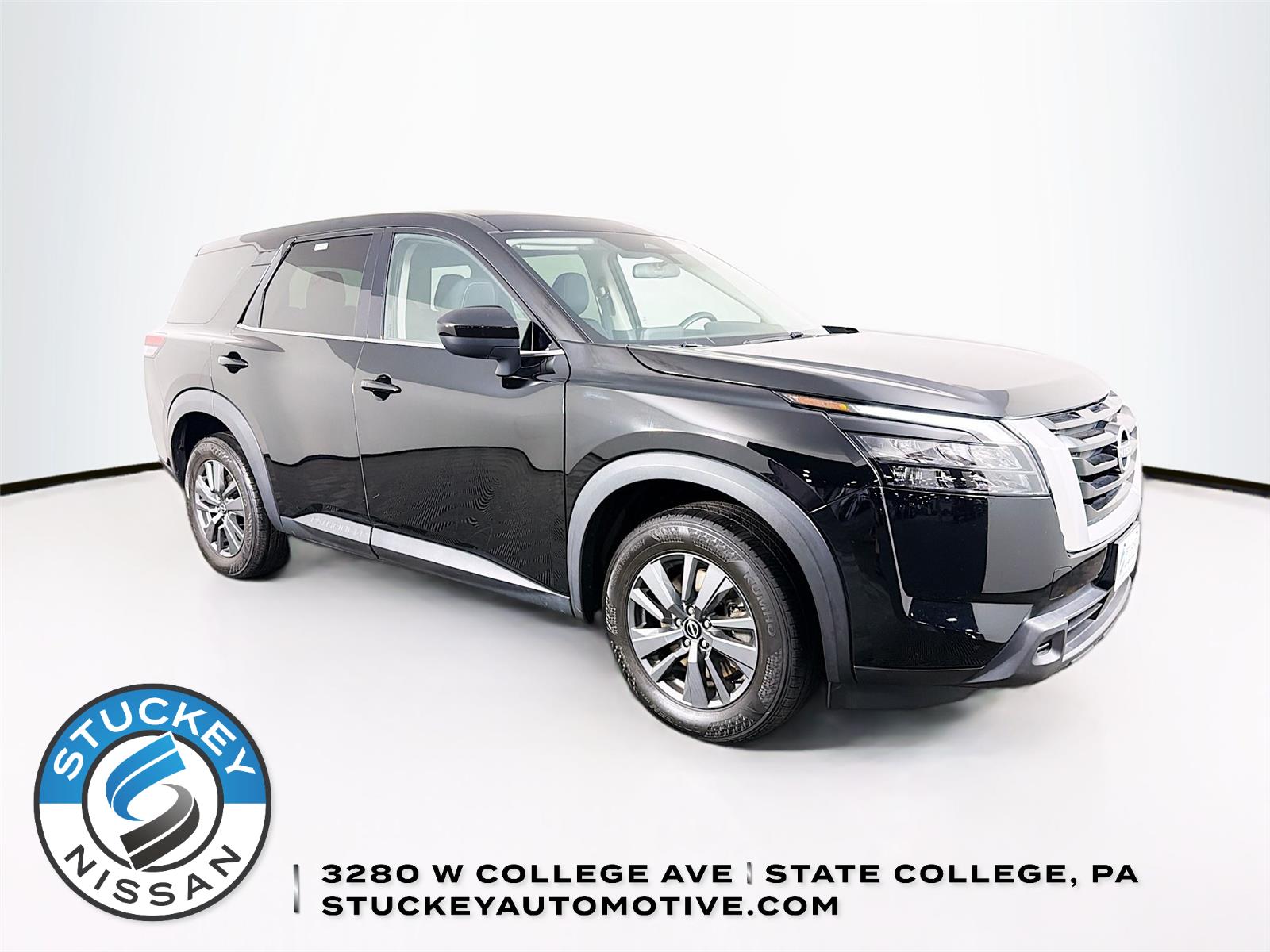 Super Black 2023 Nissan Pathfinder S 4WD SUV / Crossover All-Wheel Drive Automatic