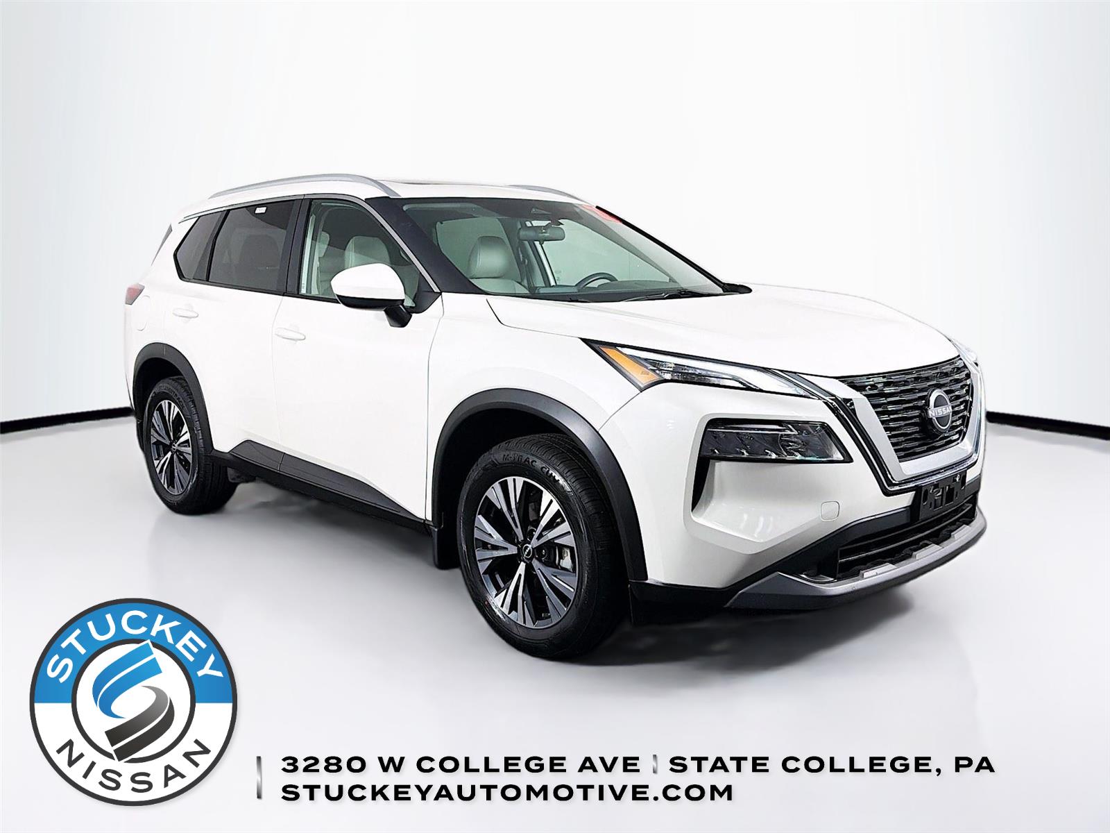 White 2023 Nissan Rogue SV AWD SUV / Crossover All-Wheel Drive Automatic