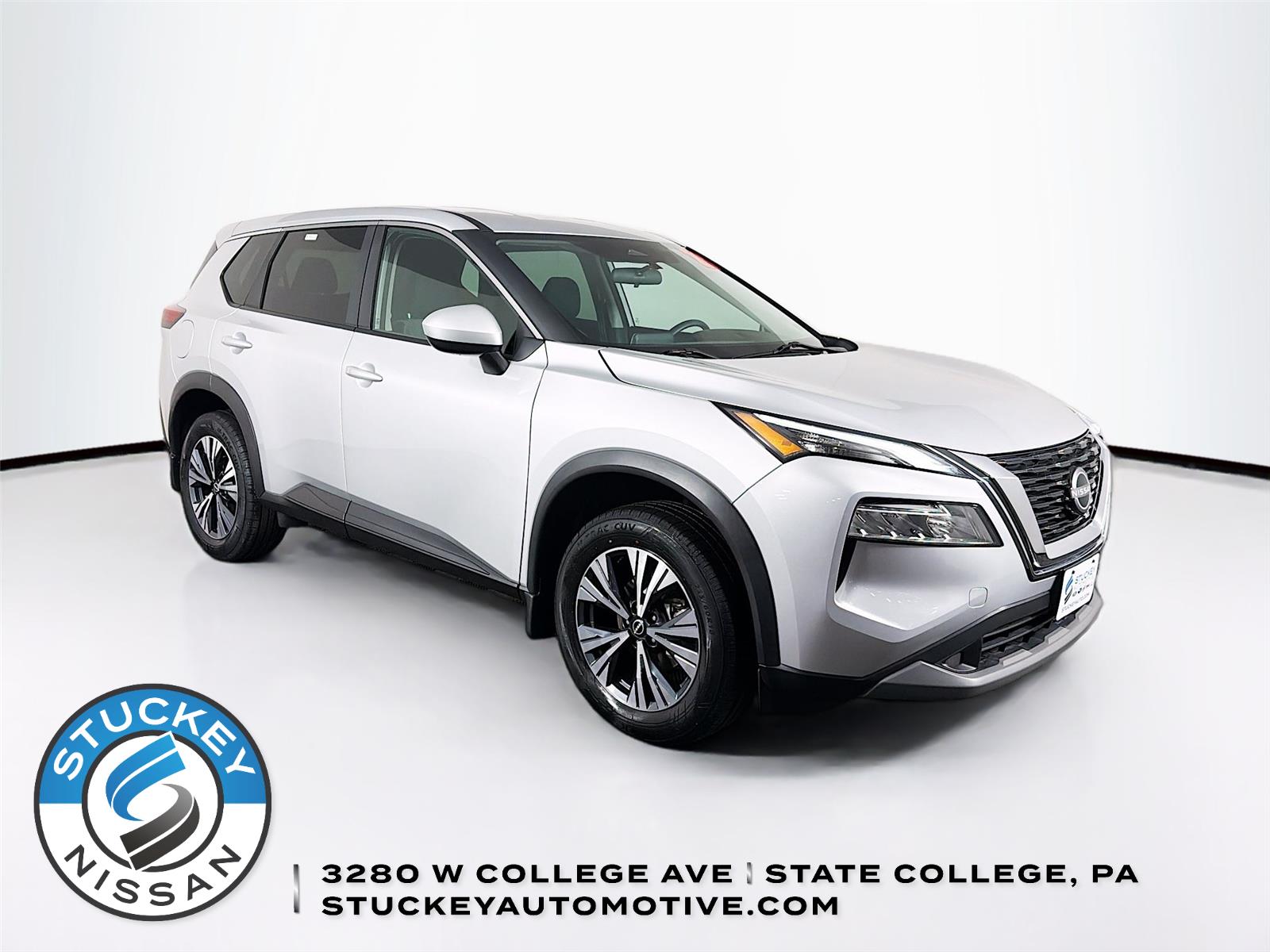 Brilliant Silver Metallic 2023 Nissan Rogue SV AWD SUV / Crossover All-Wheel Drive Continuously Variable Transmission