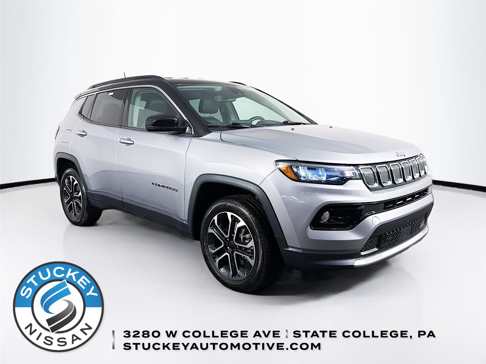 Billet Silver Metallic Clearcoat 2022 Jeep Compass SUV / Crossover Four-Wheel Drive 9-Speed Automatic