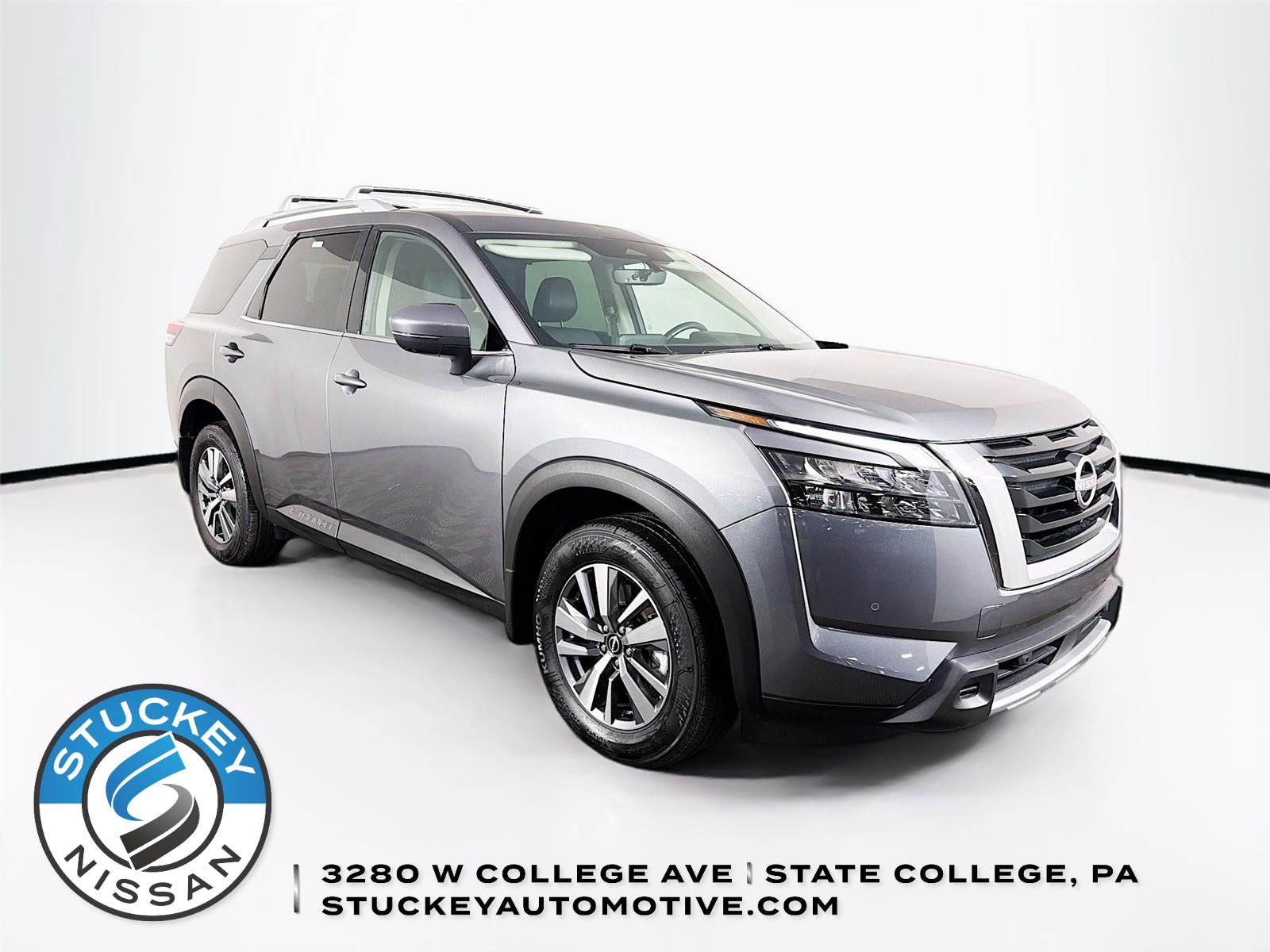 Gray (Gun Metallic) 2025 Nissan Pathfinder SUV / Crossover All-Wheel Drive Automatic