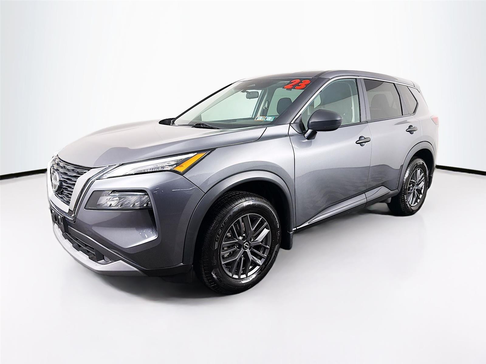 View vehicle photo 7