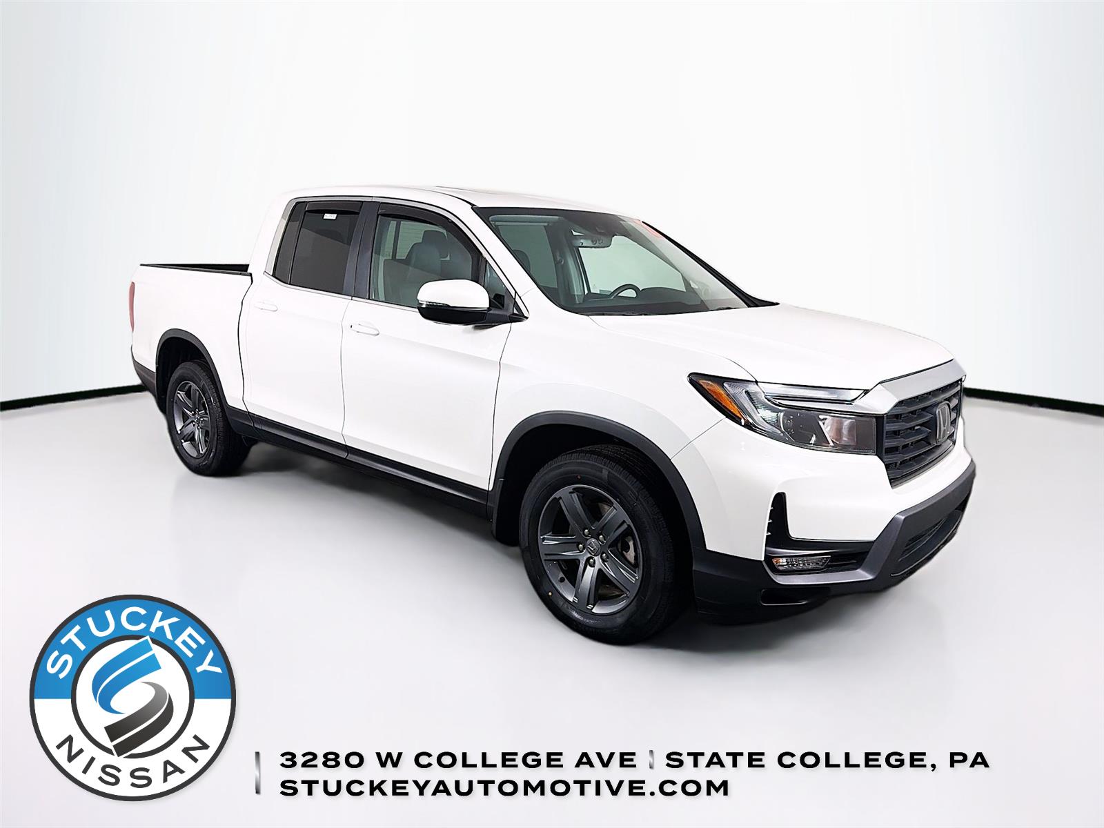 Platinum White Pearl 2023 Honda Ridgeline Pickup Truck All-Wheel Drive 9-Speed Automatic