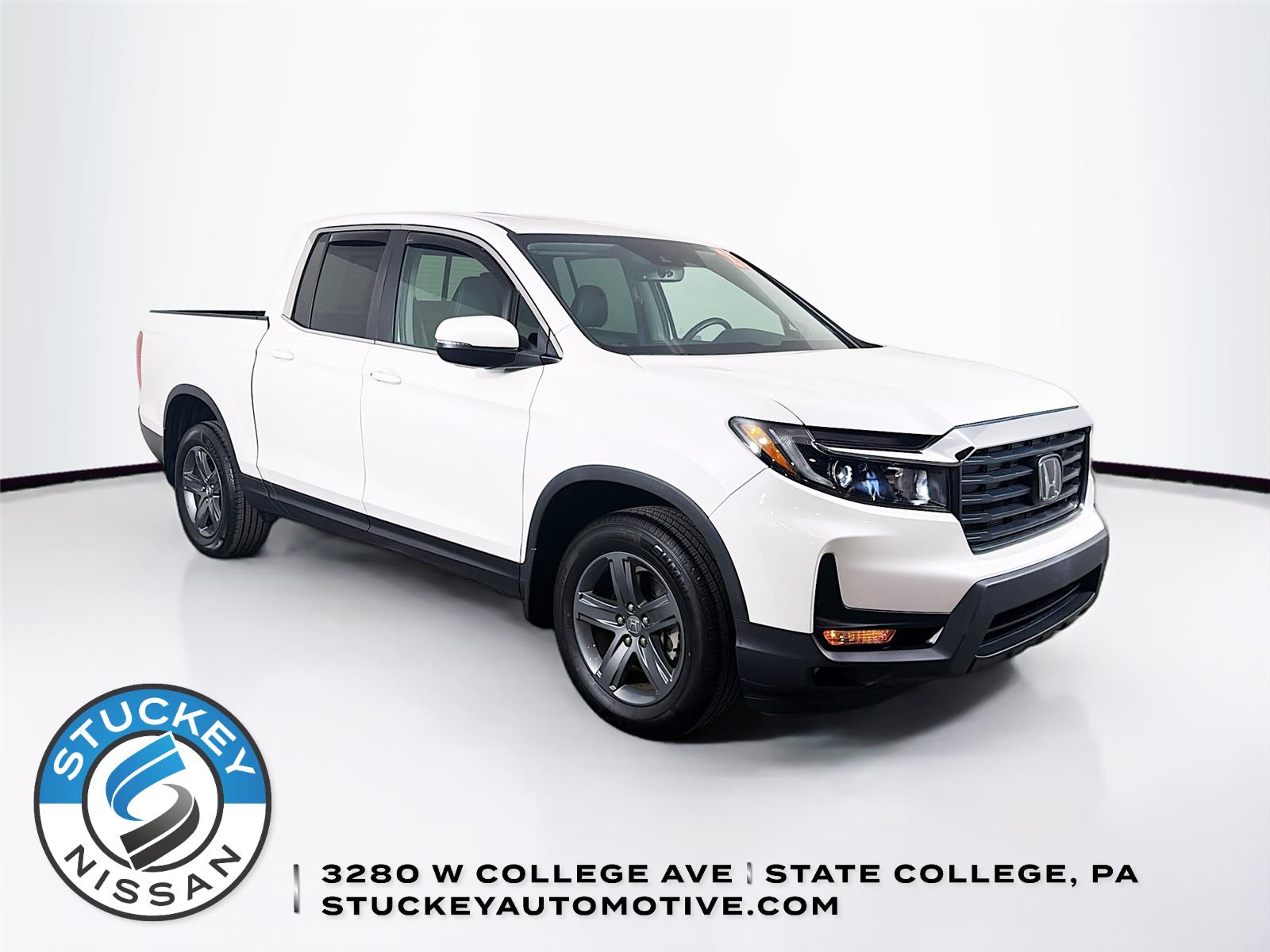 Platinum White Pearl 2023 Honda Ridgeline Pickup Truck All-Wheel Drive 9-Speed Automatic