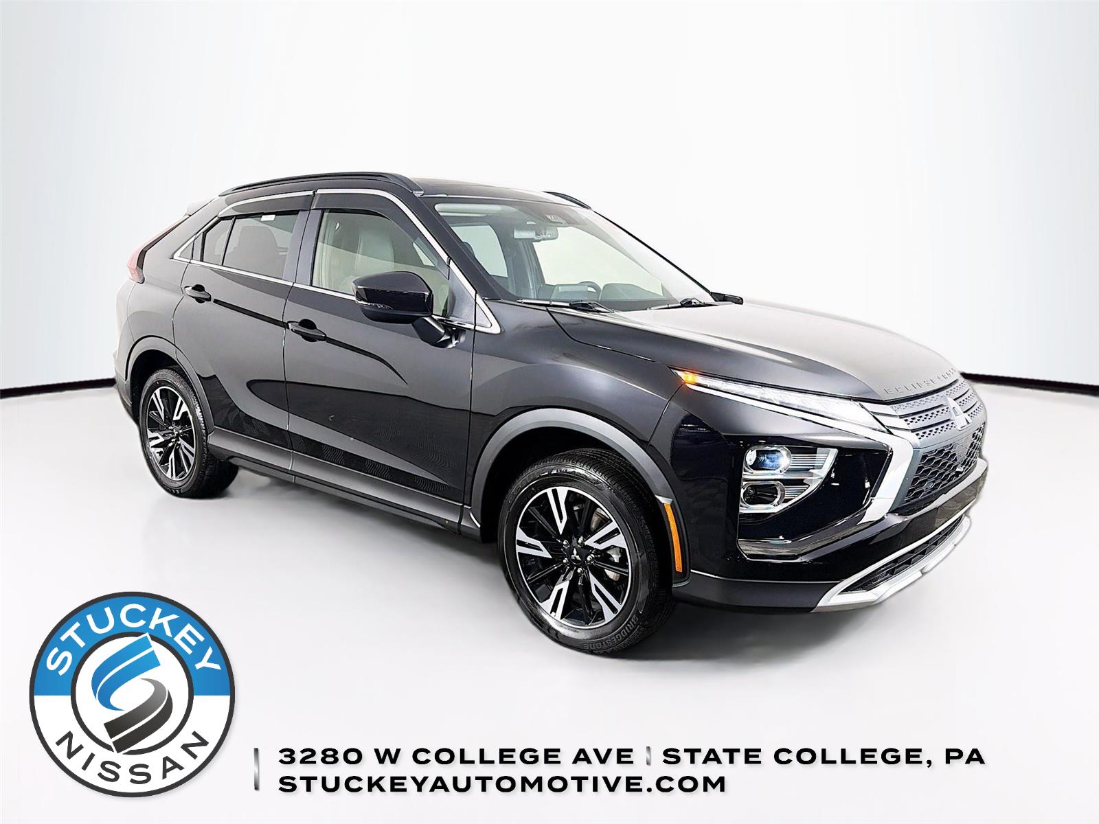 Alloy Silver Metallic 2025 Mitsubishi Eclipse Cross SUV / Crossover All-Wheel Drive Continuously Variable Transmission