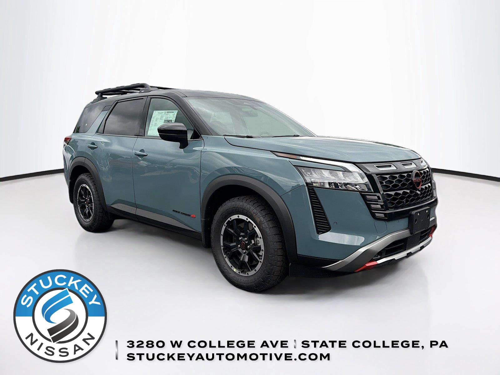 Baltic Teal/Super Black 2026 Nissan Pathfinder SUV / Crossover All-Wheel Drive Automatic