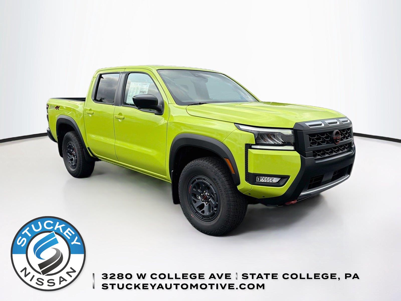 Citrus Strike 2026 Nissan Frontier Pickup Truck Four-Wheel Drive Automatic