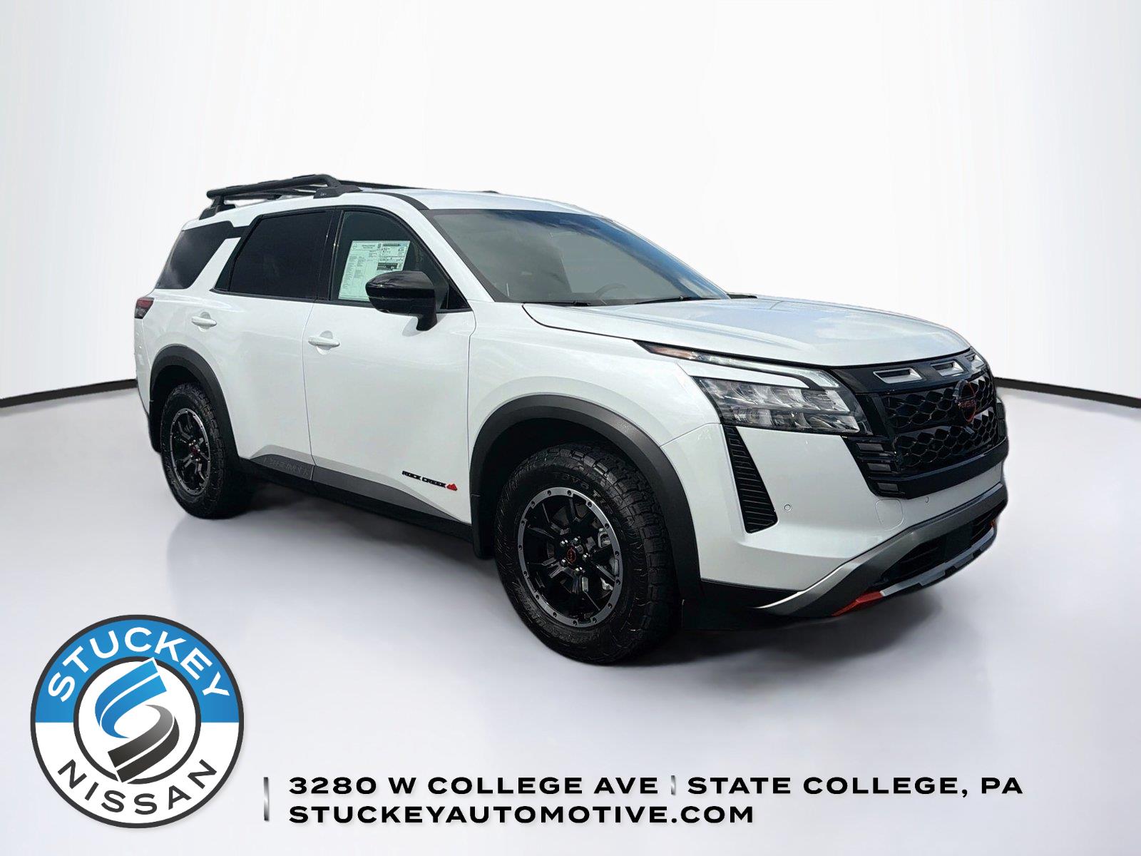 Everest White Pearl Tricoat 2026 Nissan Pathfinder SUV / Crossover All-Wheel Drive Automatic