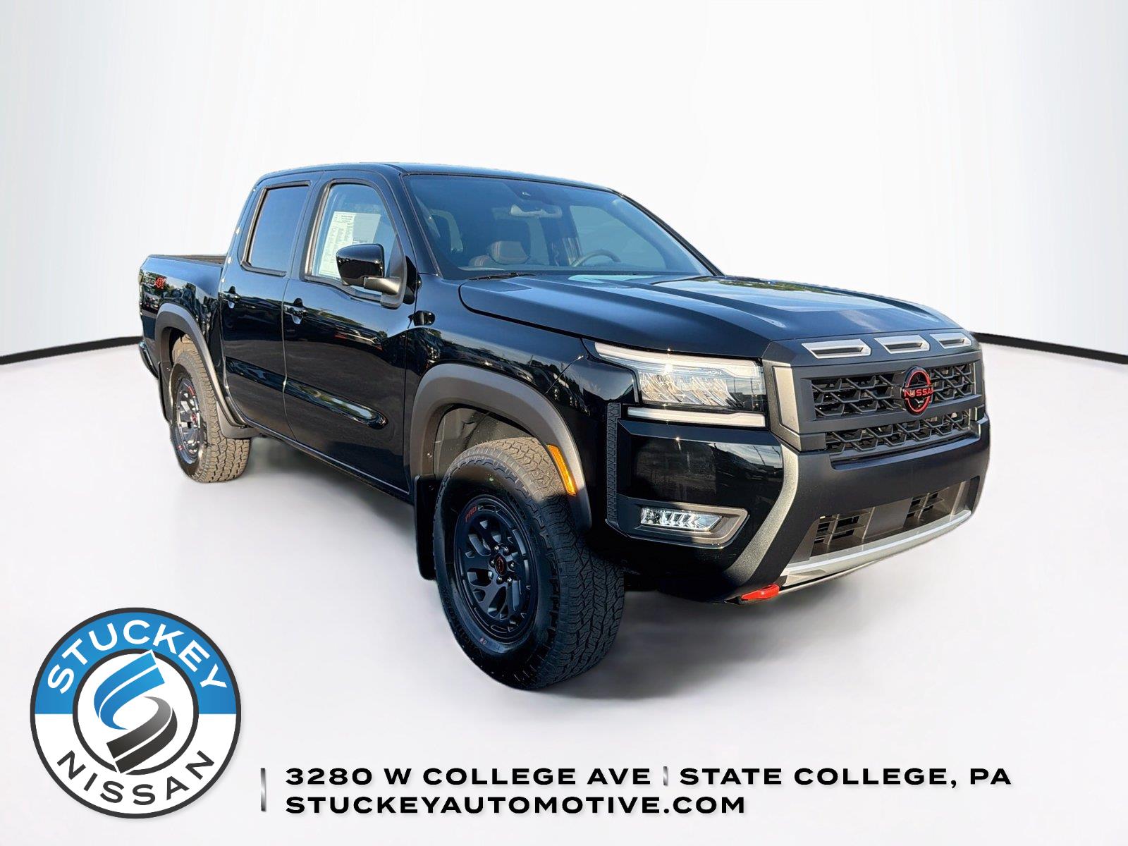 Super Black 2026 Nissan Frontier Pickup Truck Four-Wheel Drive Automatic
