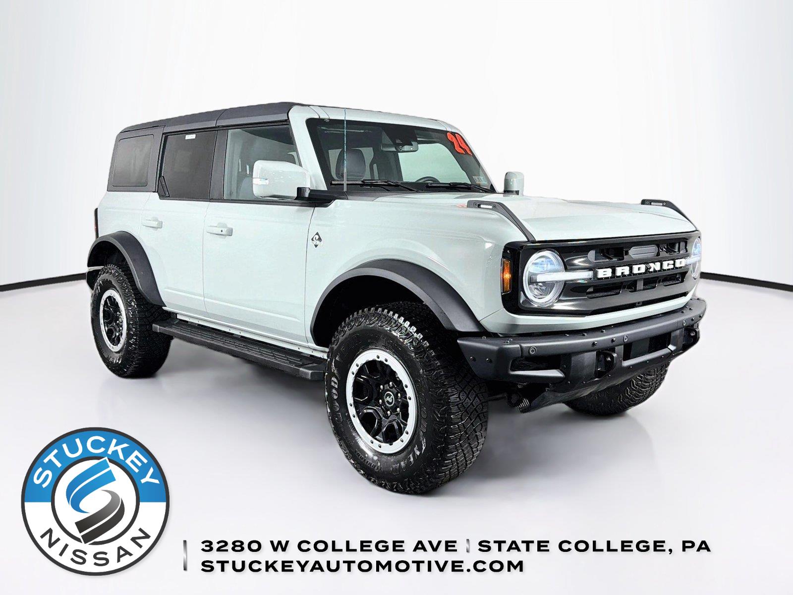 2024 Ford Bronco Outer Banks 4-Door 4WD