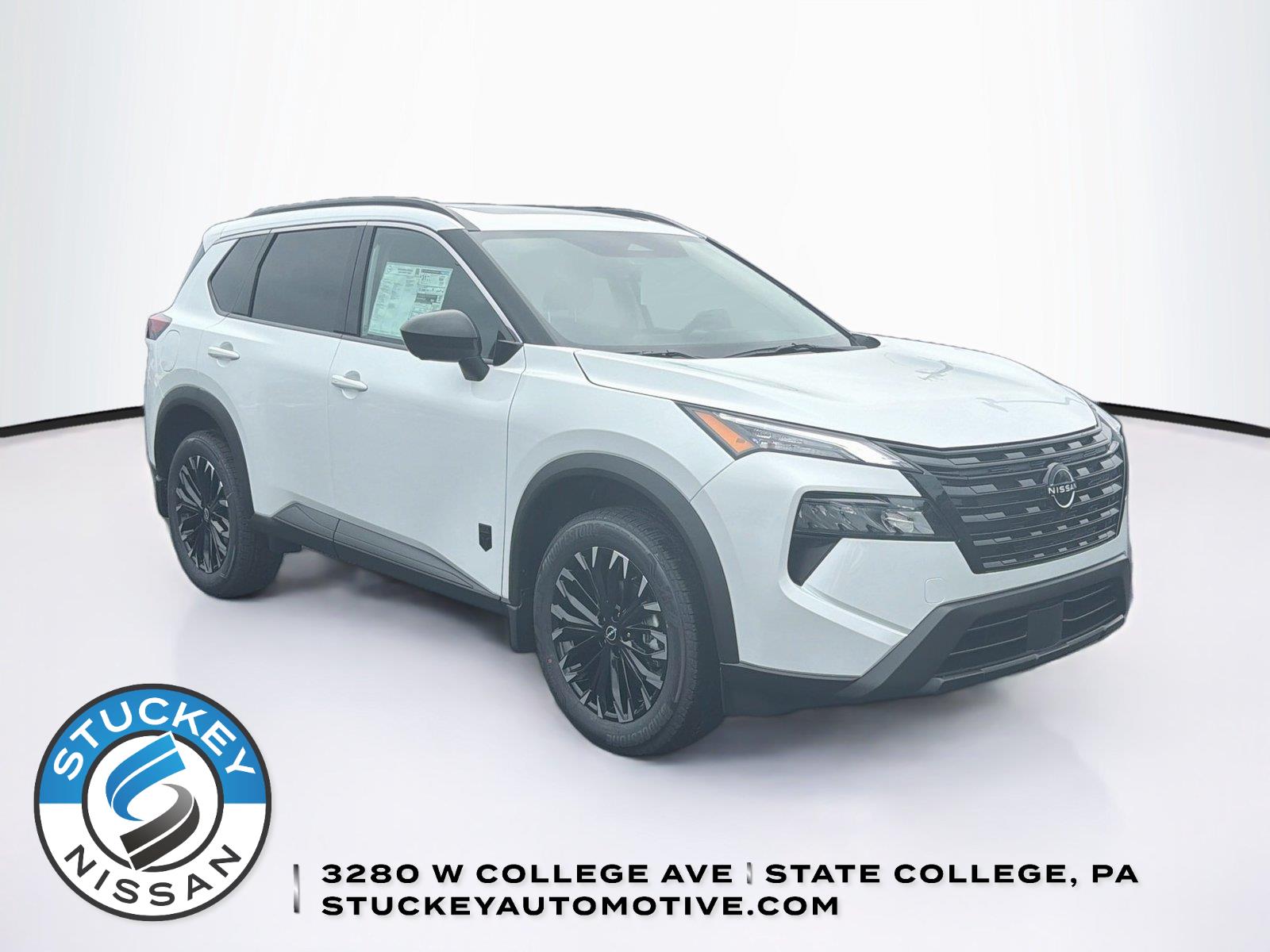 Everest White Pearl Tricoat 2026 Nissan Rogue SUV / Crossover All-Wheel Drive Continuously Variable Transmission
