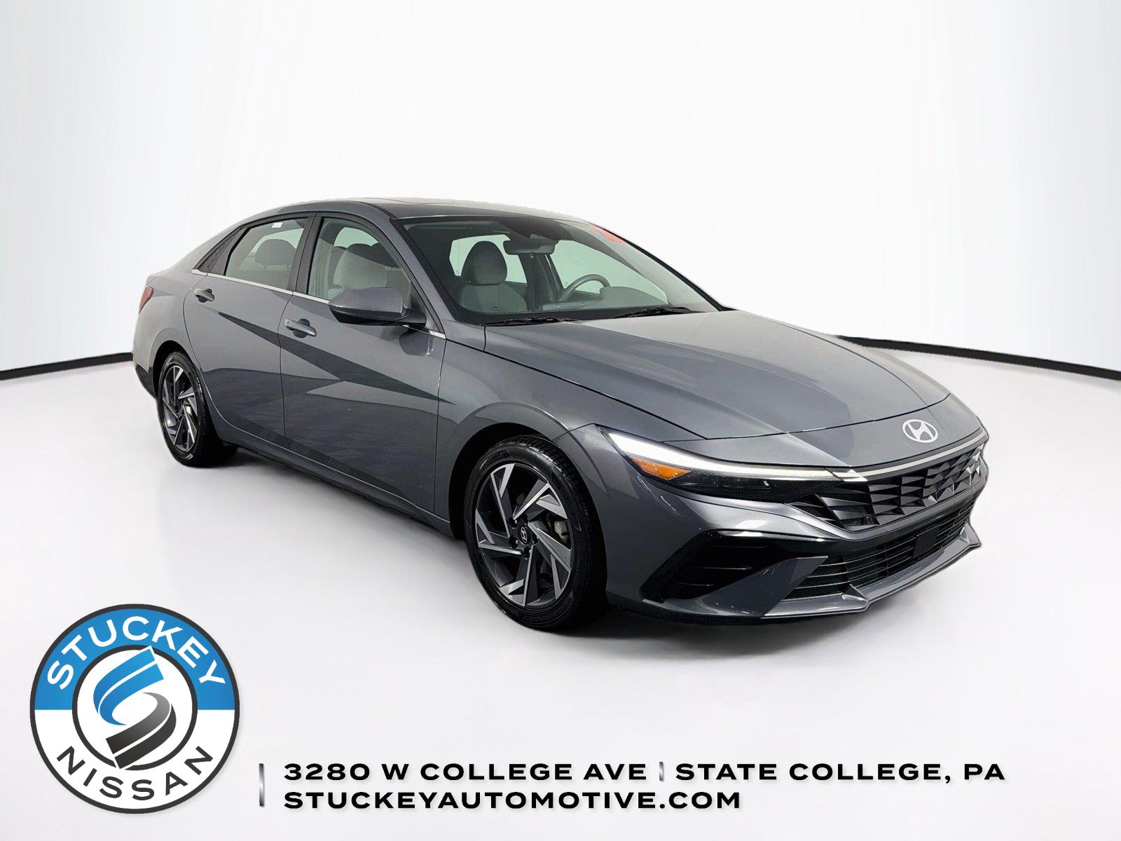Ecotronic Gray 2025 Hyundai Elantra Sedan Front-Wheel Drive Continuously Variable Transmission
