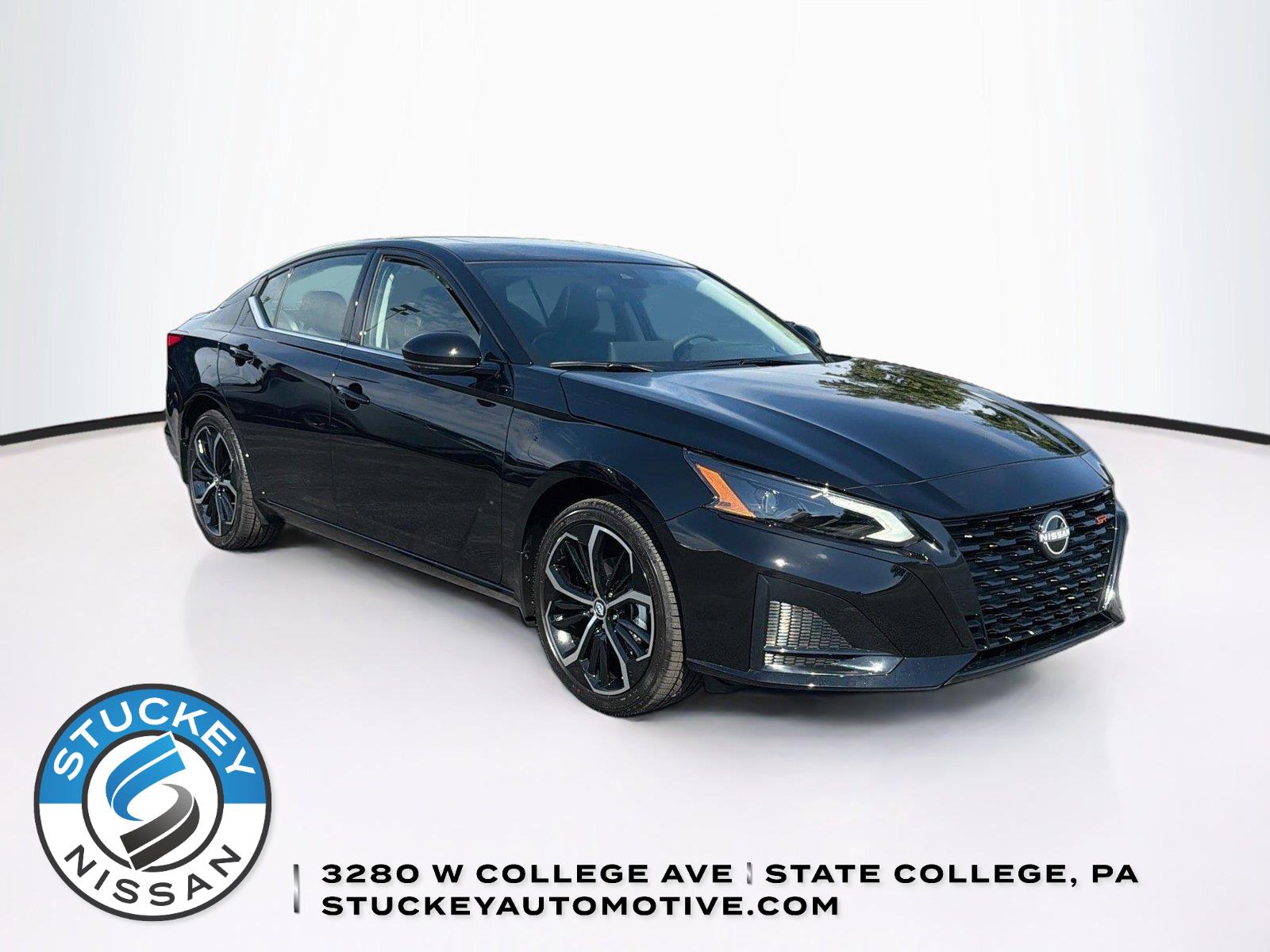Super Black 2026 Nissan Altima Sedan All-Wheel Drive Continuously Variable Transmission