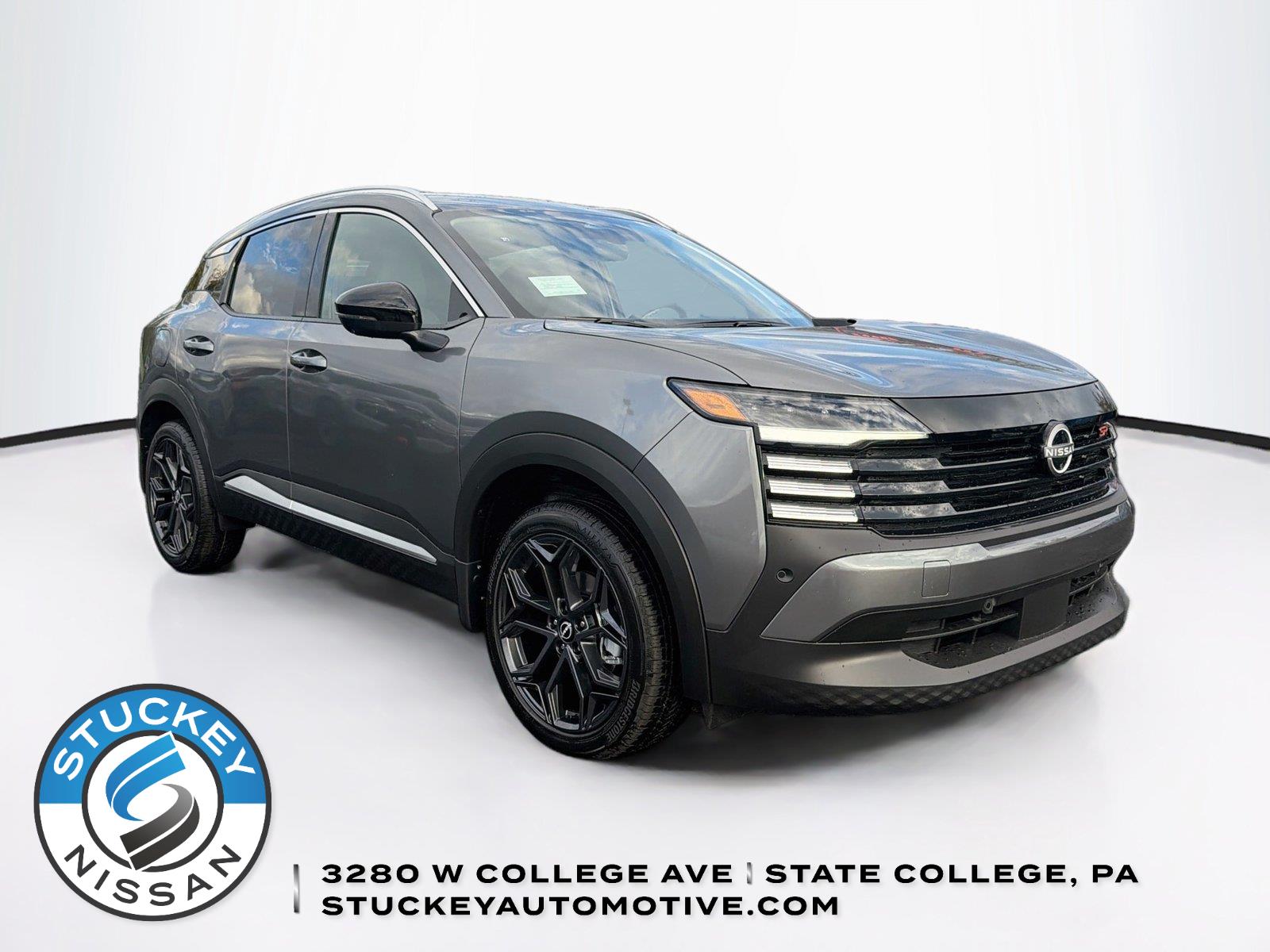 Gray (Gun Metallic) 2027 Nissan Kicks SUV / Crossover All-Wheel Drive Continuously Variable Transmission