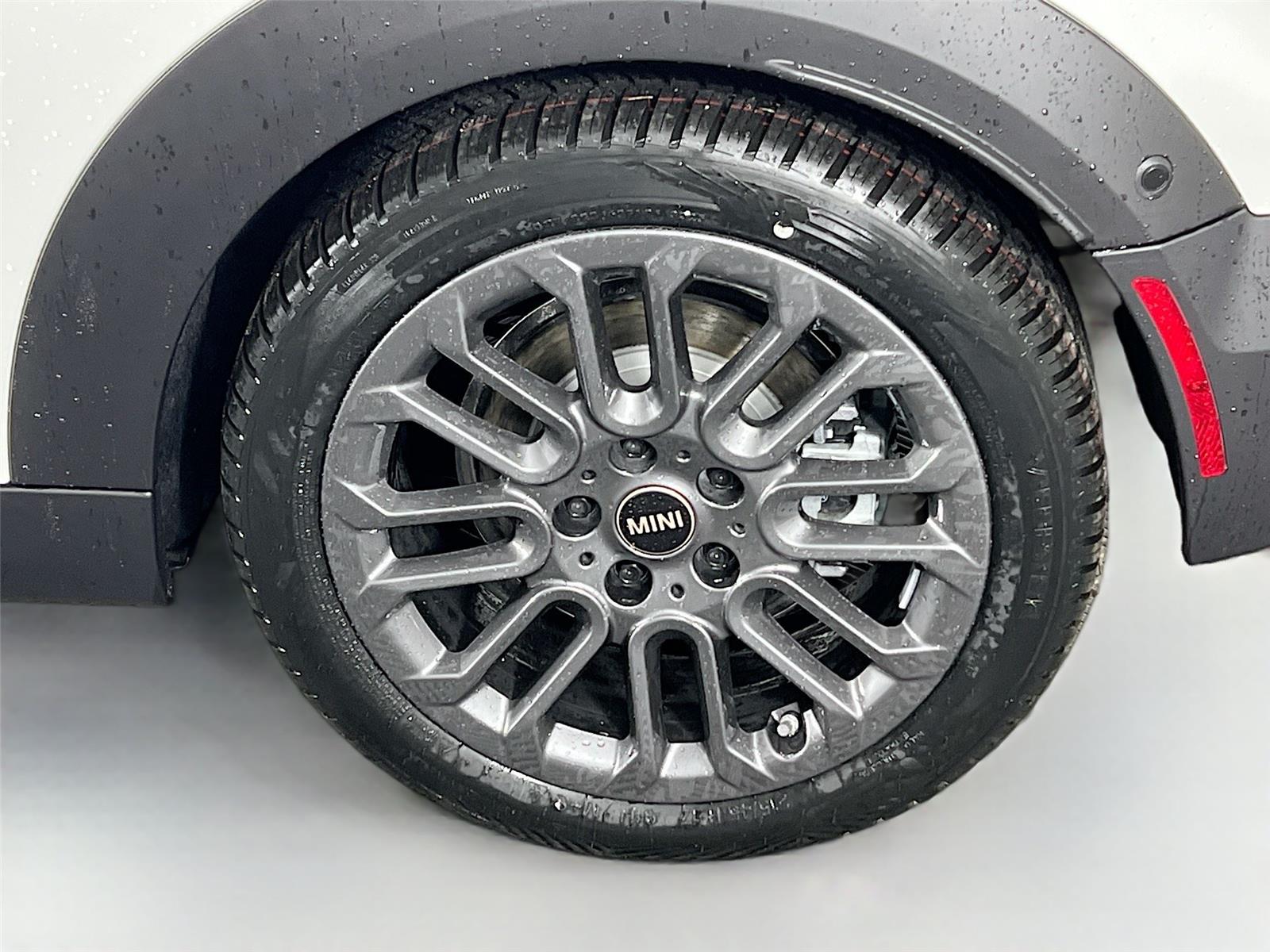 2026 MINI Convertible Base - Photo 27