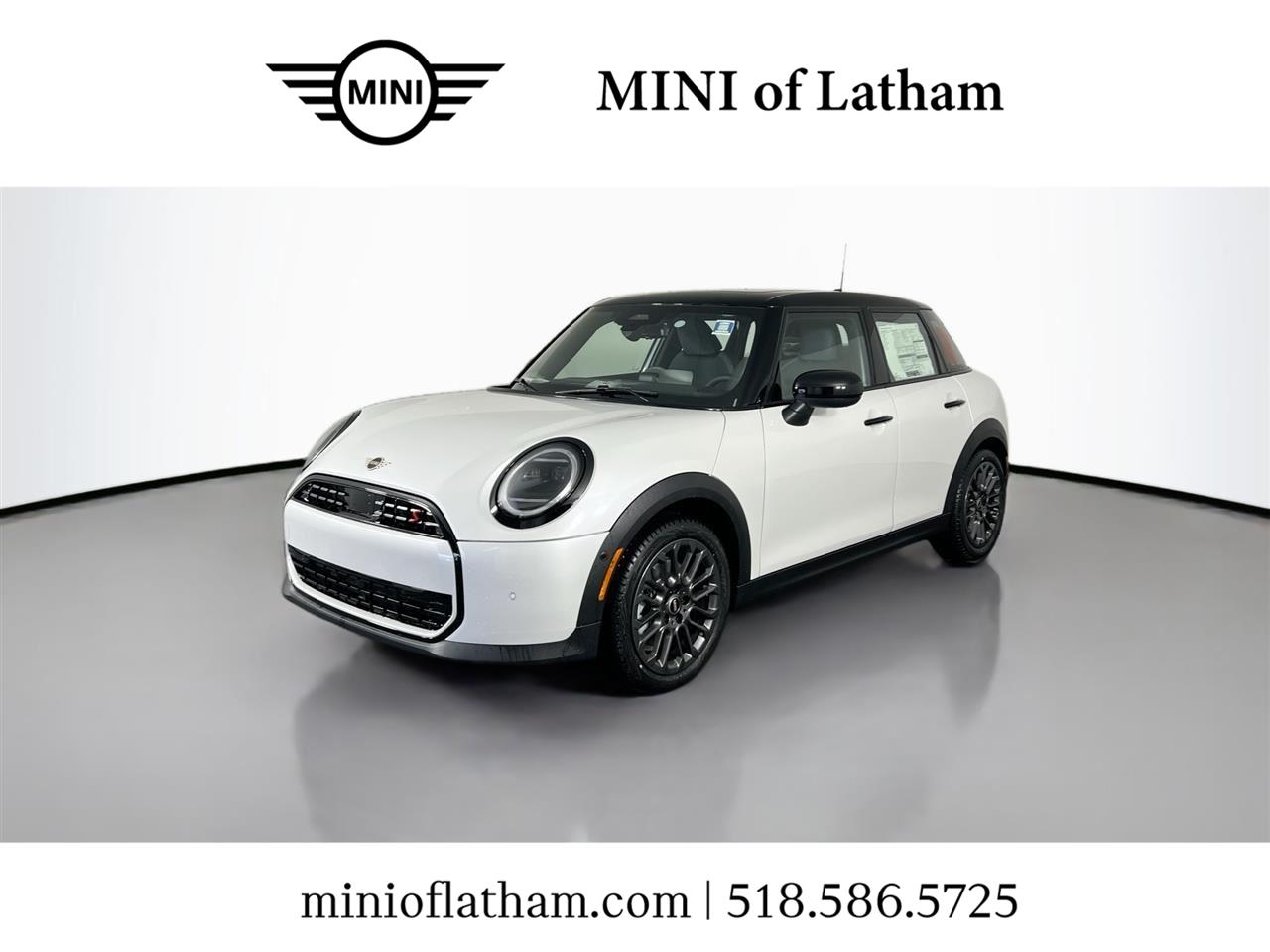 2026 MINI Hardtop Cooper S's photo