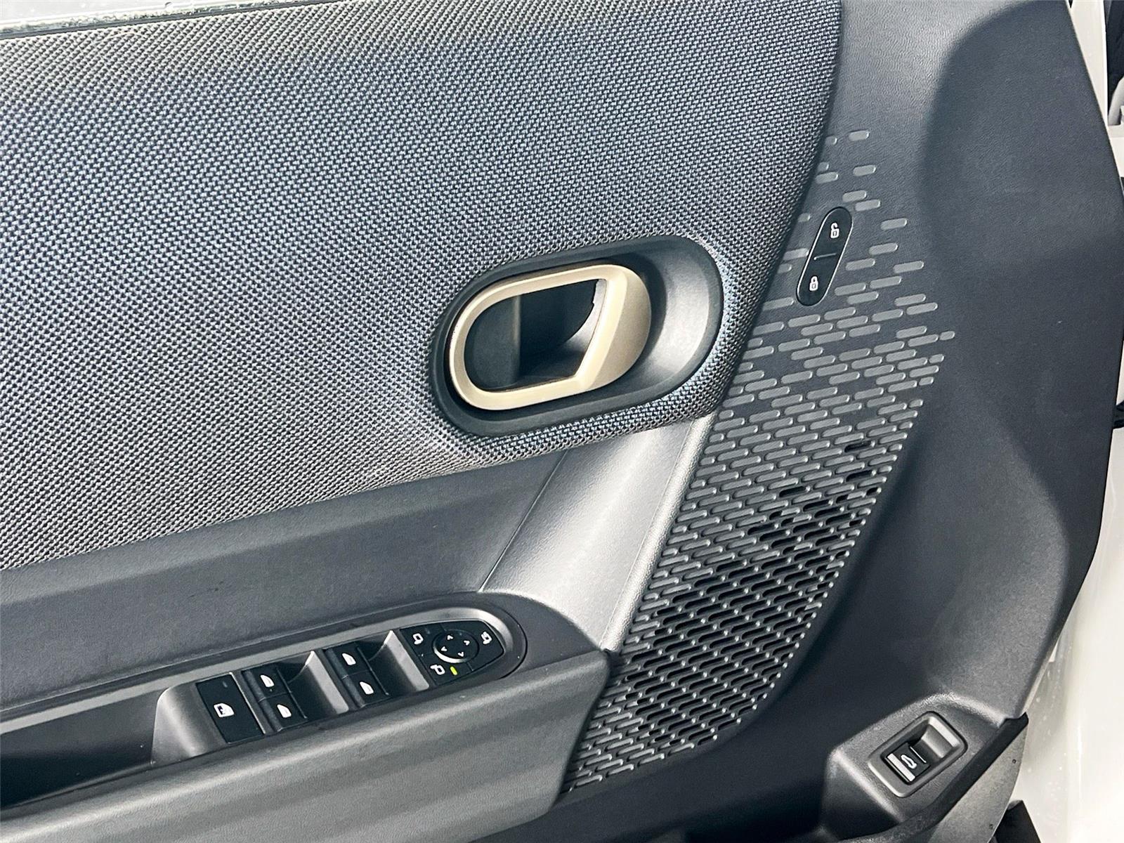 2026 MINI Hardtop 4 Door S - Photo 17