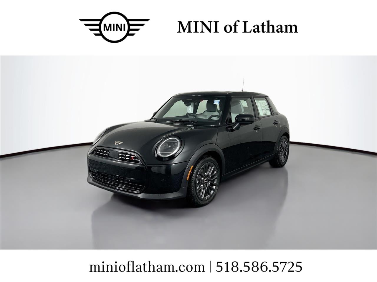 2026 MINI Hardtop Cooper S's photo