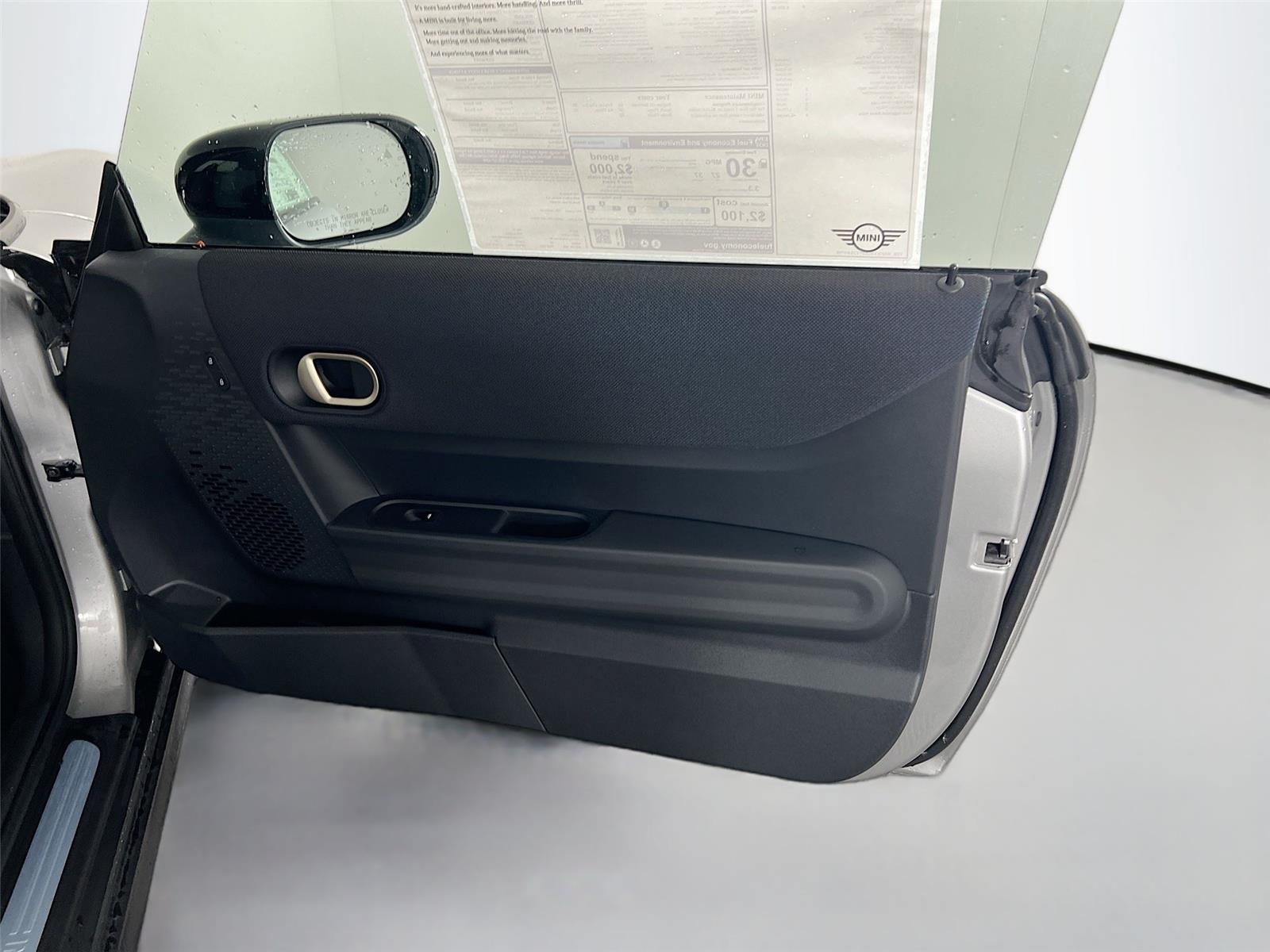 2026 MINI Convertible Base - Photo 23