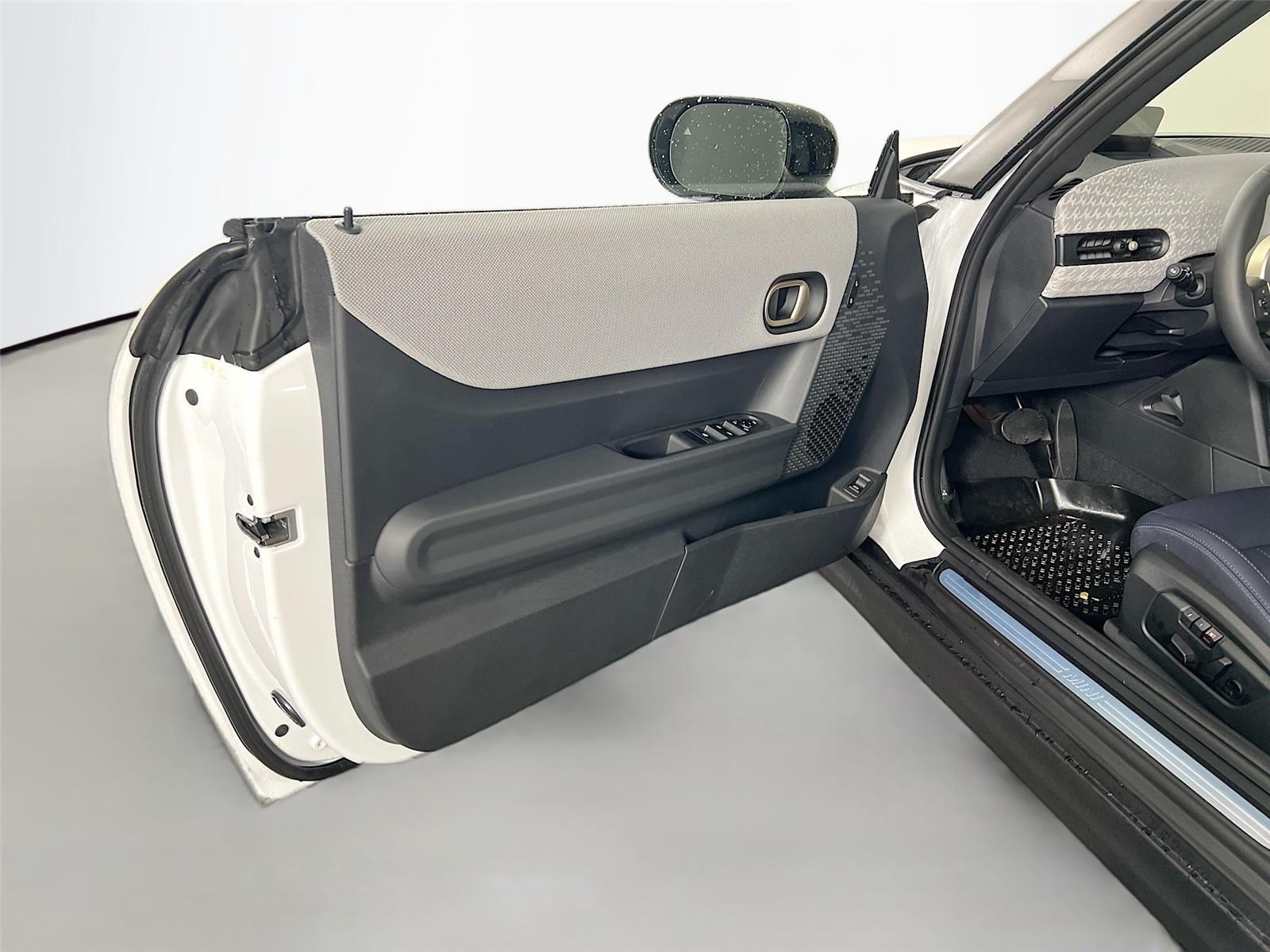 2026 MINI Convertible S - Photo 16