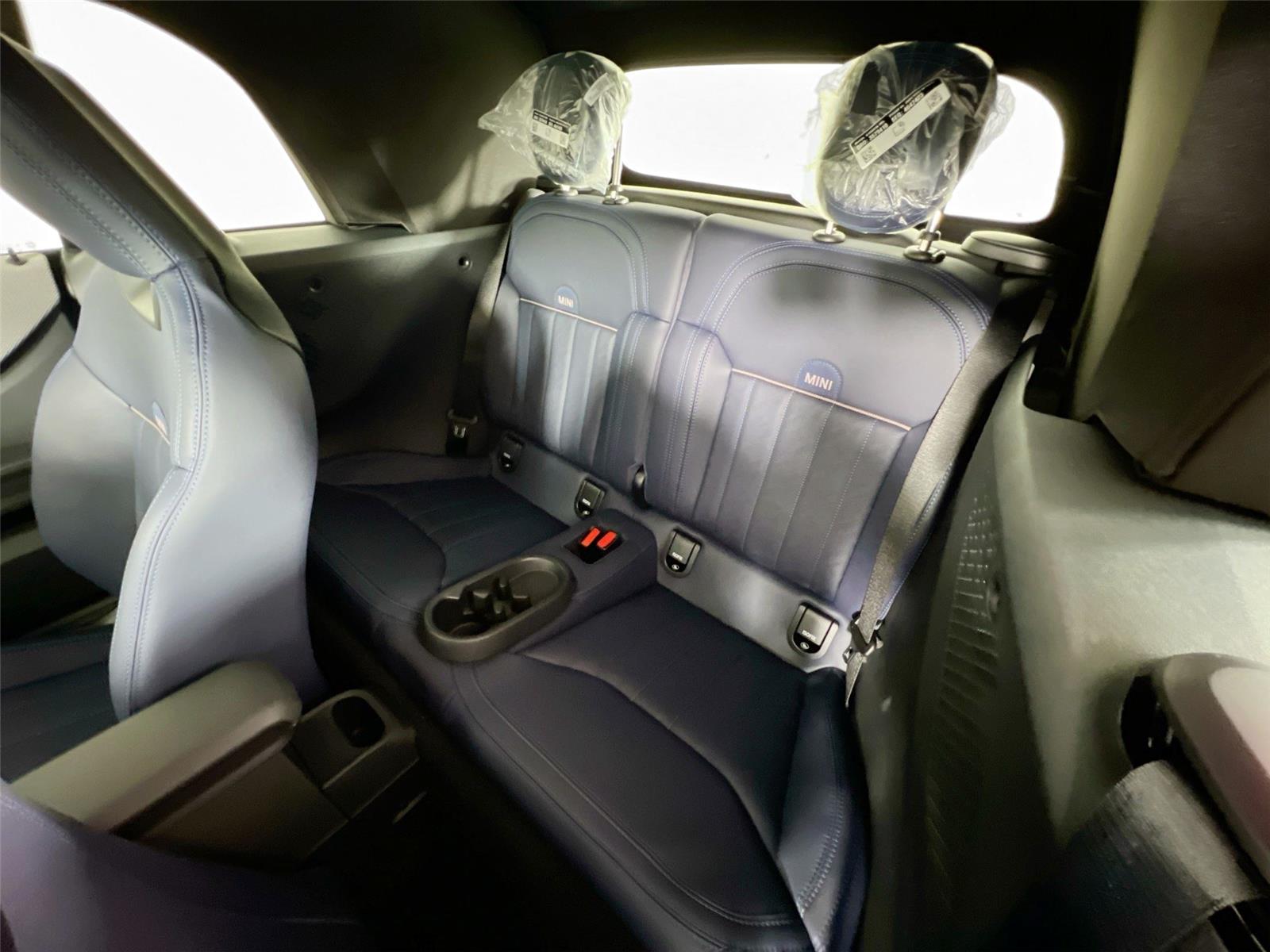 2026 MINI Convertible S - Photo 20