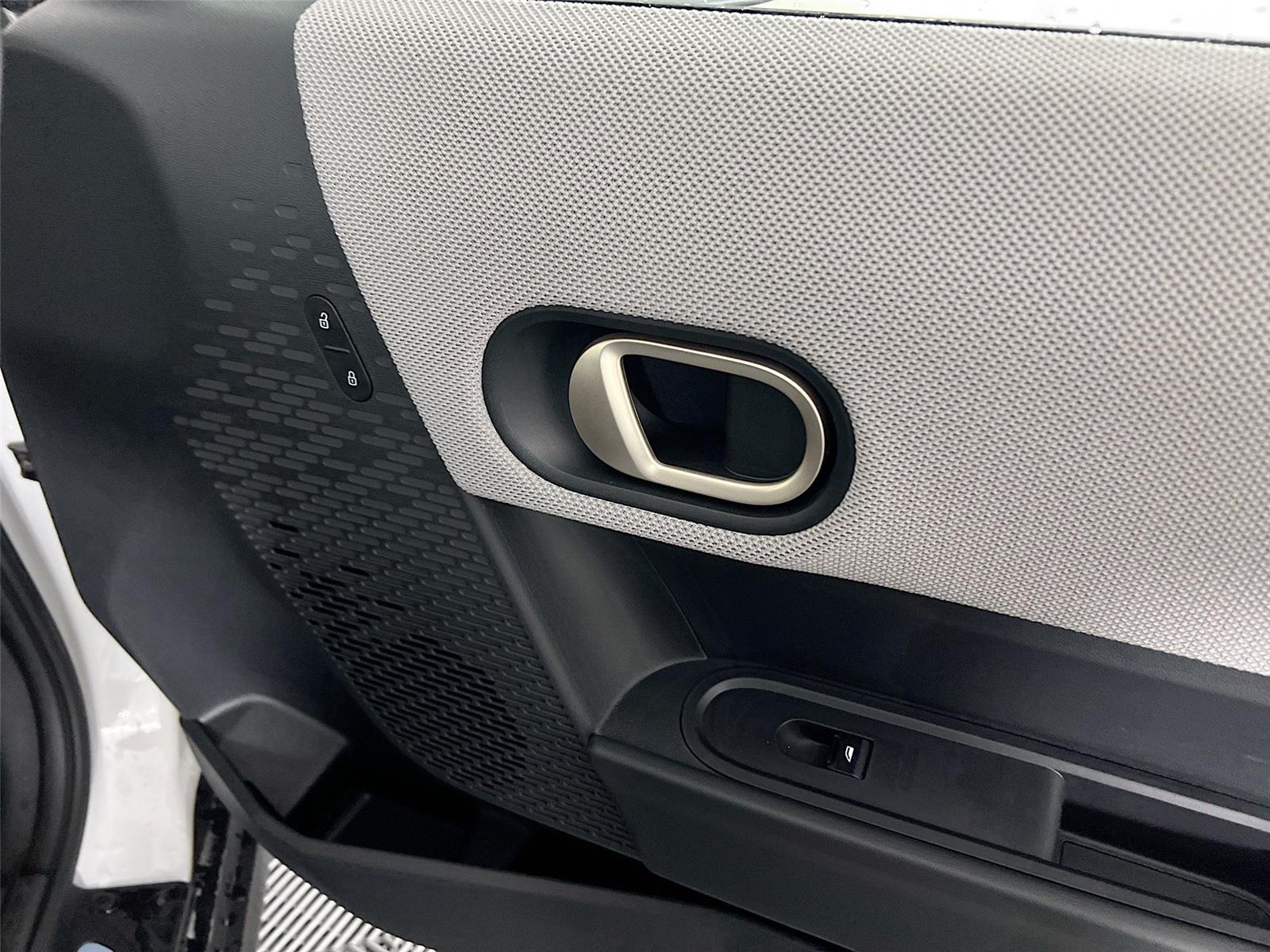 2026 MINI Convertible S - Photo 24