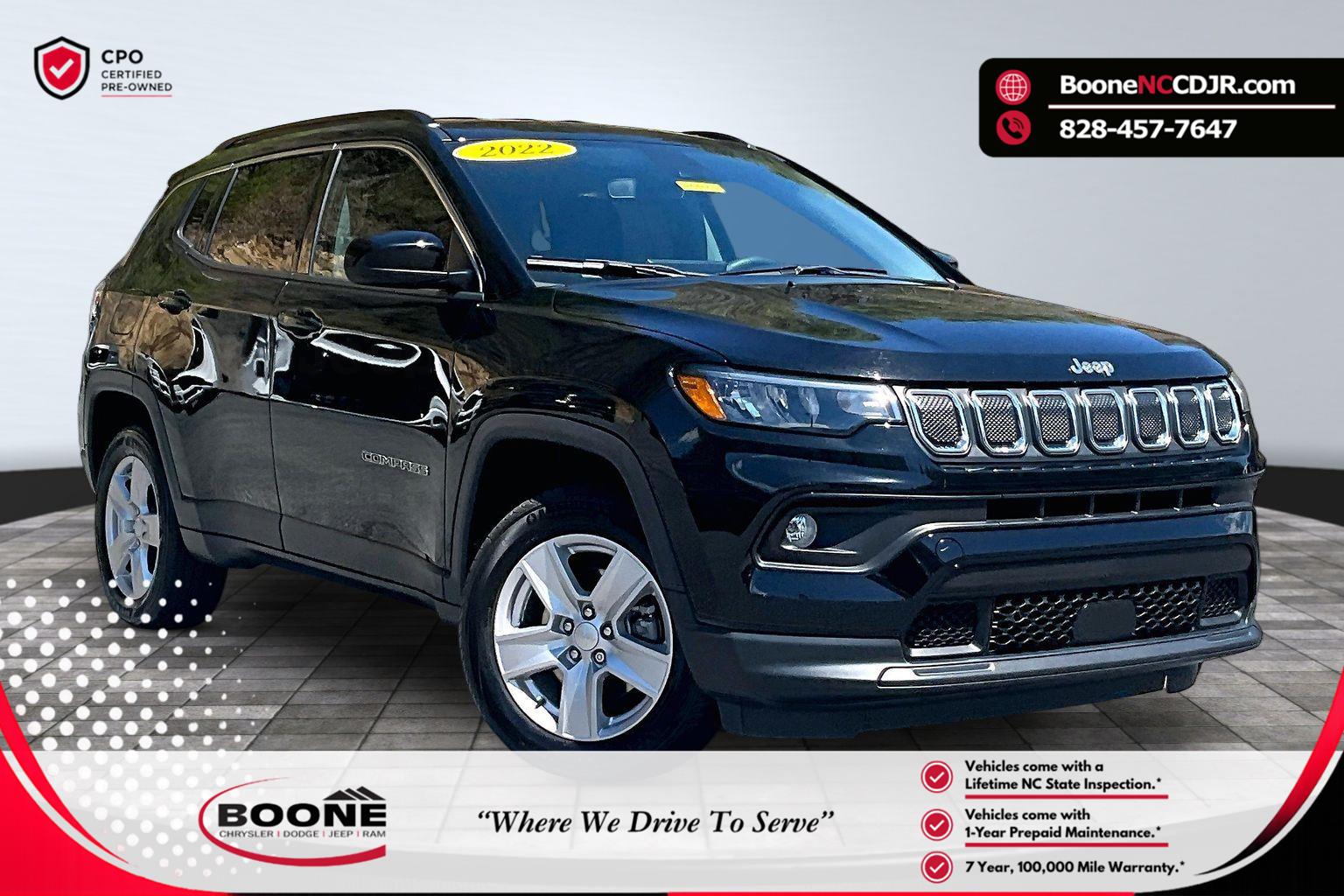 Diamond Black Crystal Pearlcoat 2022 Jeep Compass Latitude 4WD SUV / Crossover Four-Wheel Drive 9-Speed Automatic