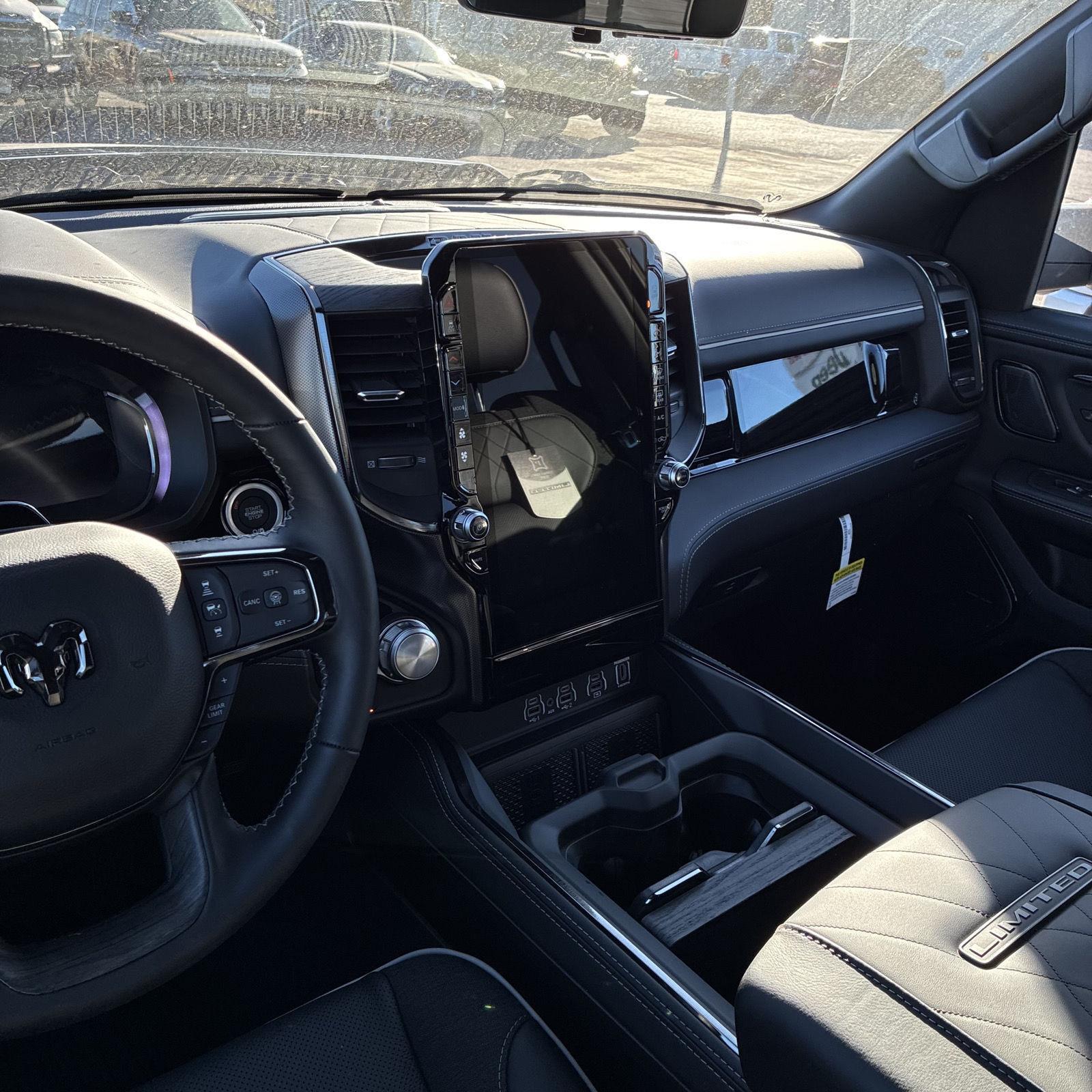 View vehicle photo 7