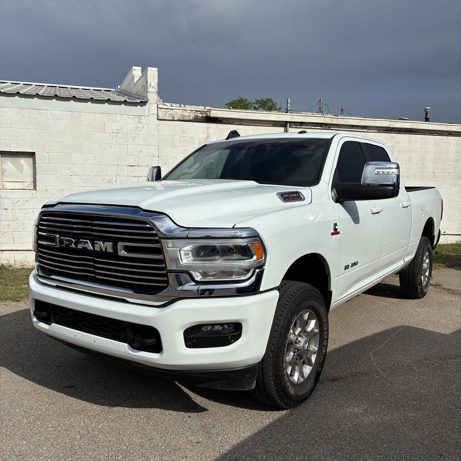 Bright White Clearcoat 2024 RAM 2500 Laramie Crew Cab 4WD Pickup Truck Four-Wheel Drive 6-Speed Automatic