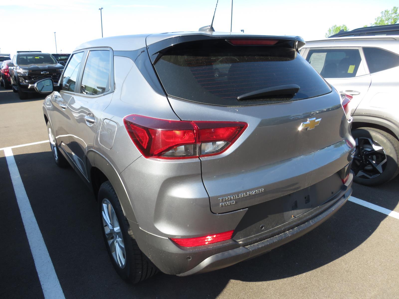 Used 2021 Satin Steel Metallic Chevrolet LS image 10