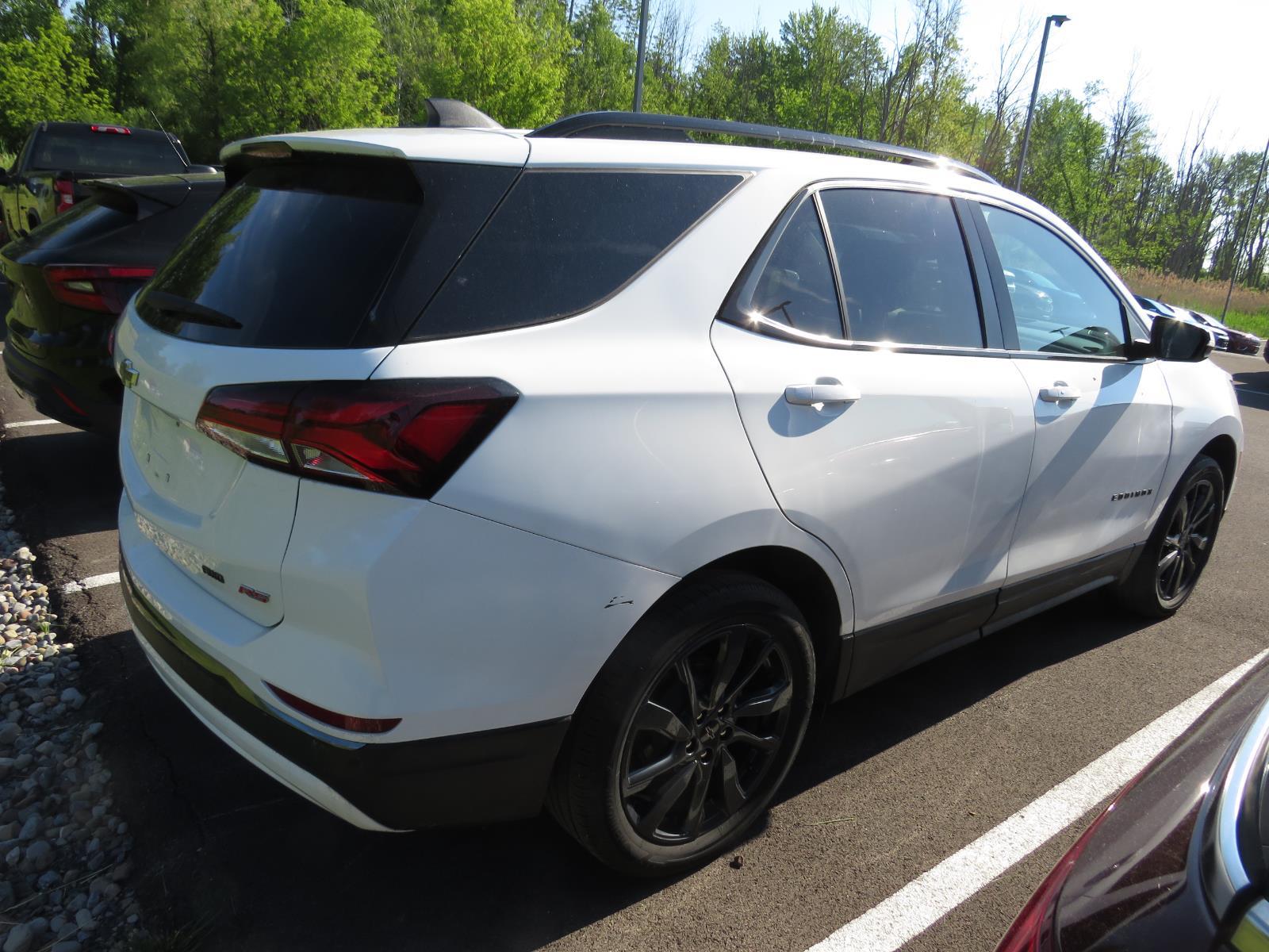 Used 2023 Summit White Chevrolet RS image 14