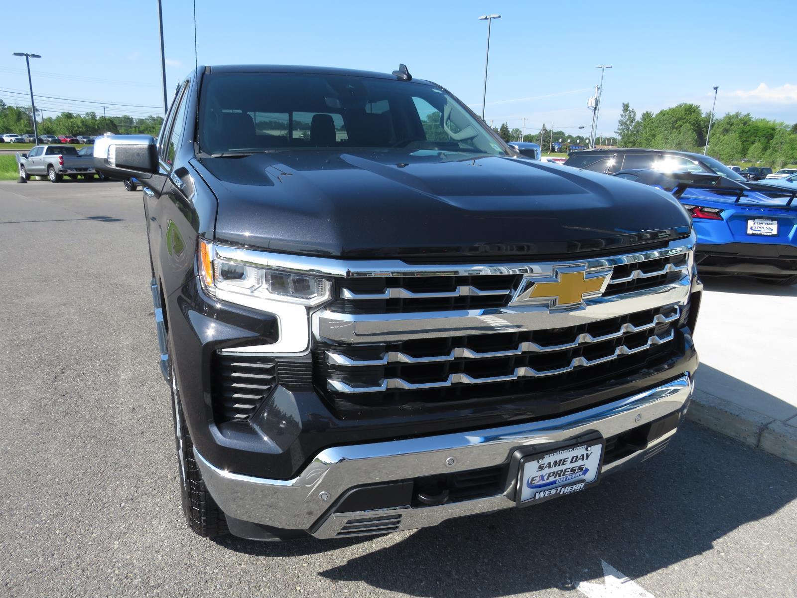 Used 2023 Ash Chevrolet LTZ image 4
