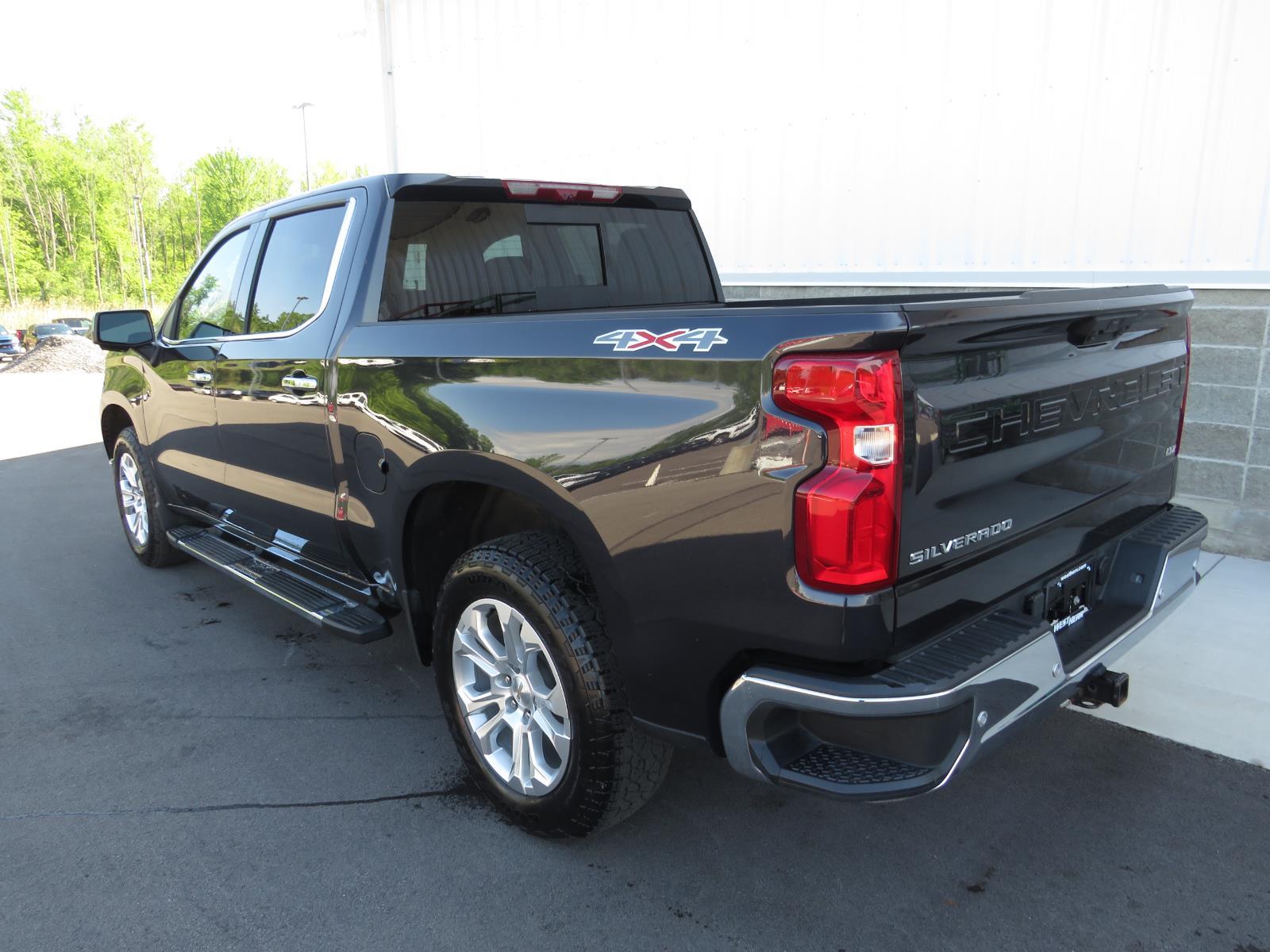 Used 2023 Ash Chevrolet LTZ image 14