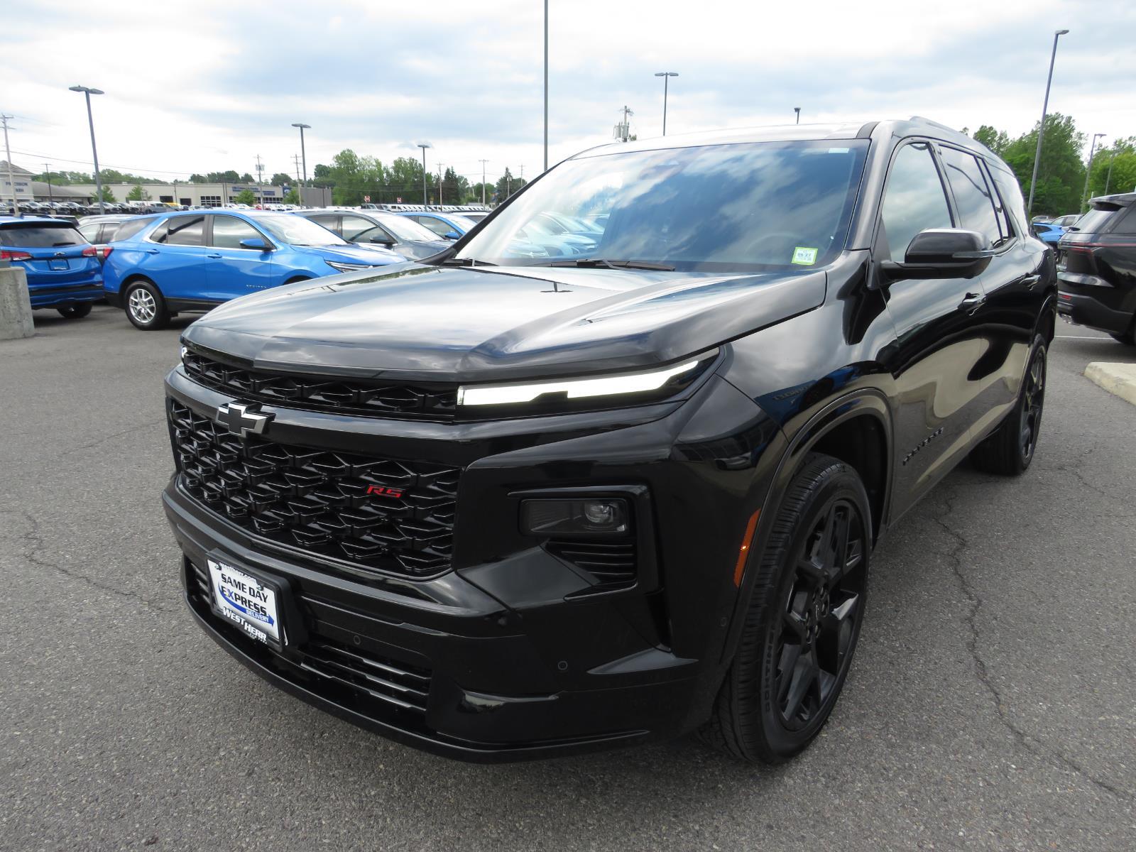 Used 2025 Black Metallic Chevrolet RS image 14