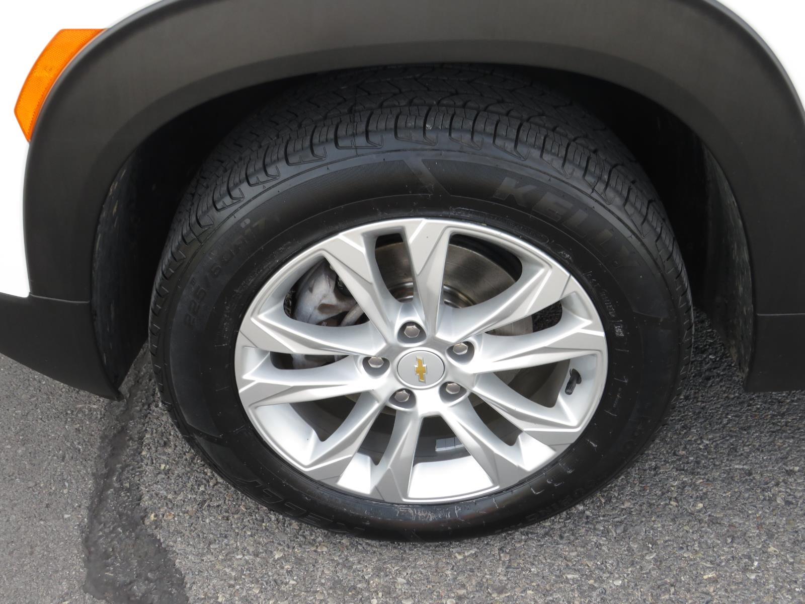 Used 2023 Summit White Chevrolet LS image 20