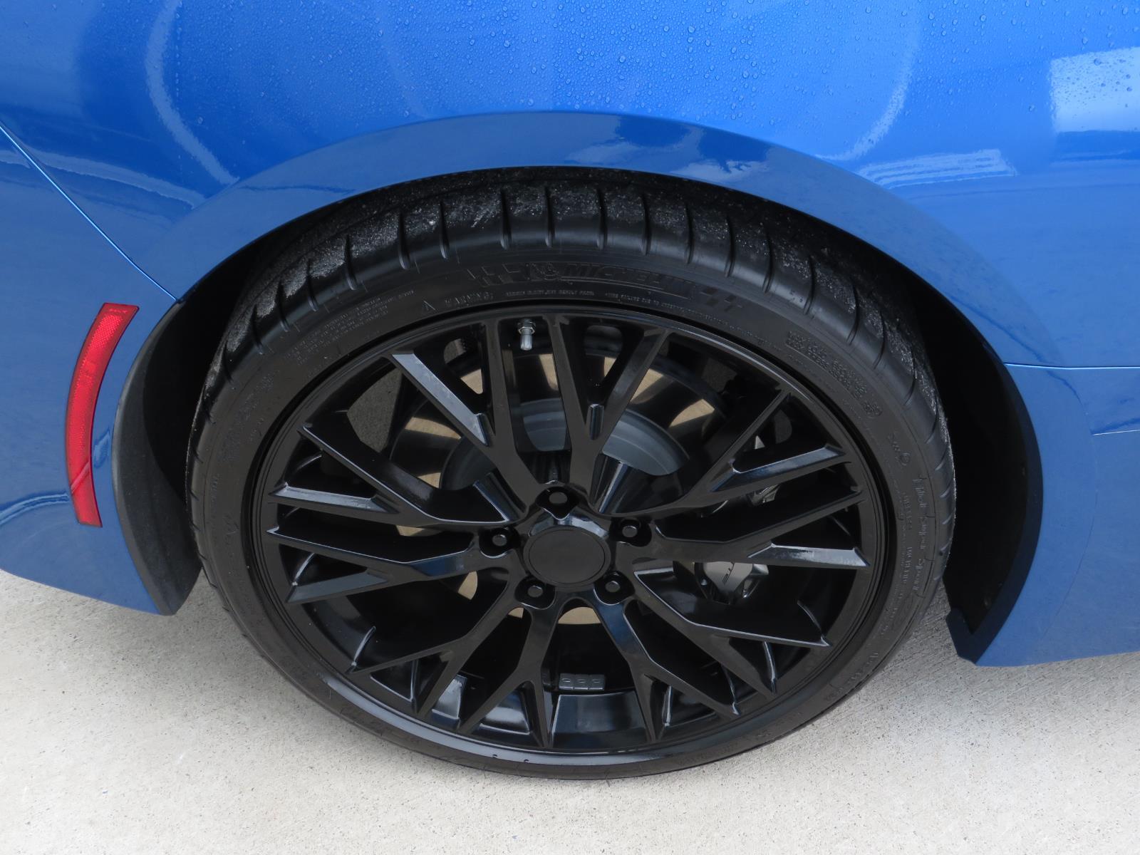 Used 2015  CHEVROLET  image 15